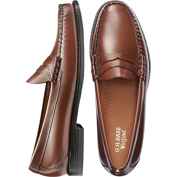 1940s Men’s Shoes: Men’s Vintage Shoe History G.H.BASS  Mens G.H.BASS Larson Weejuns  Moc-Toe Slip-On Loafers Cognac - Size 13 D-Width $174.99 AT vintagedancer.com
