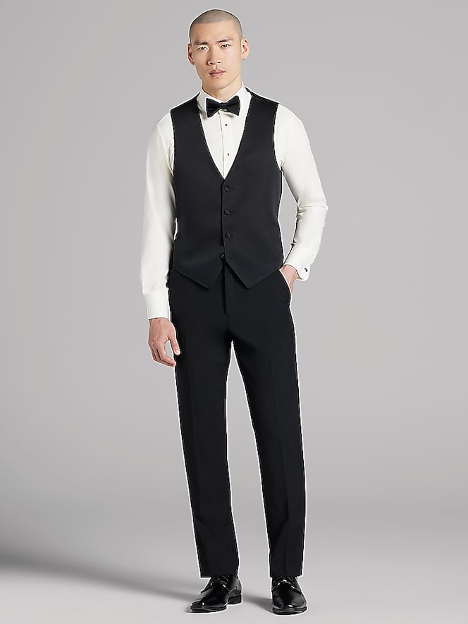 Vera Wang Black Notch Lapel Tux