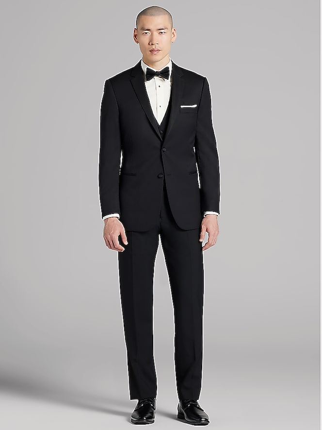Vera Wang Black Notch Lapel Tux