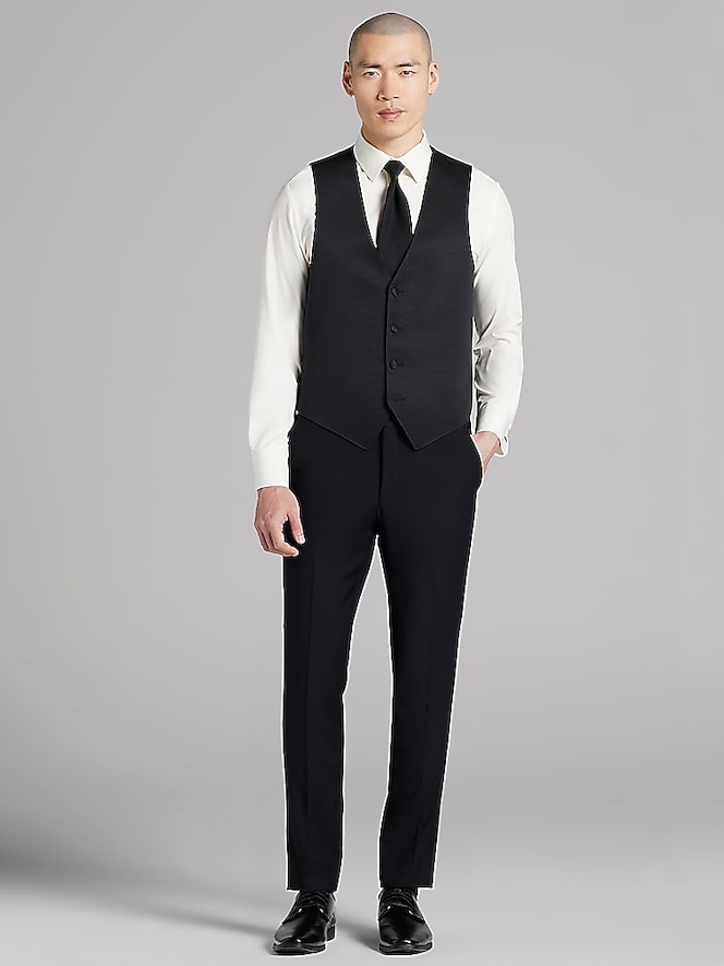 Vera Wang Black Peak Lapel Tux