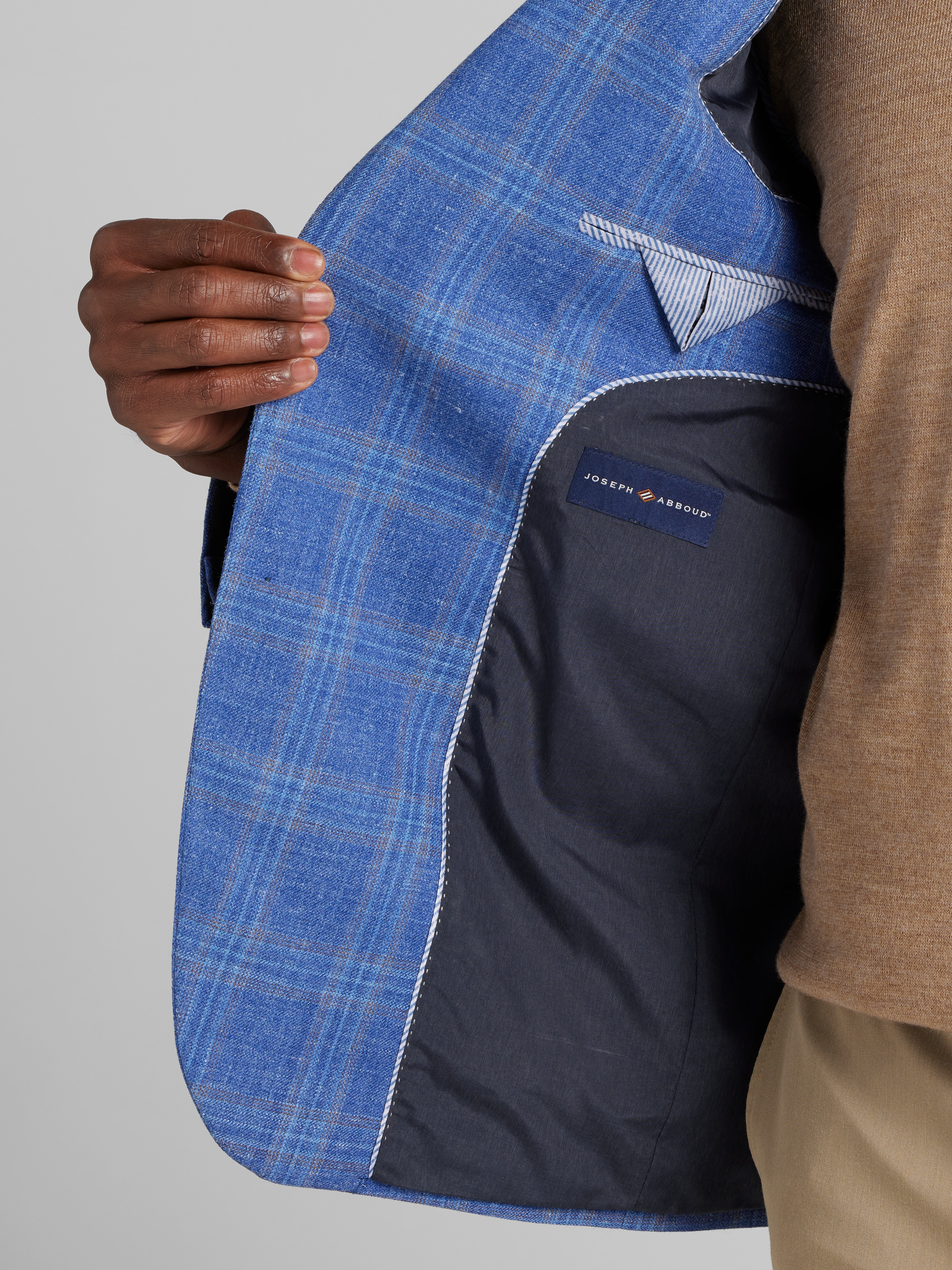Classic Fit Plaid Sport Coat
