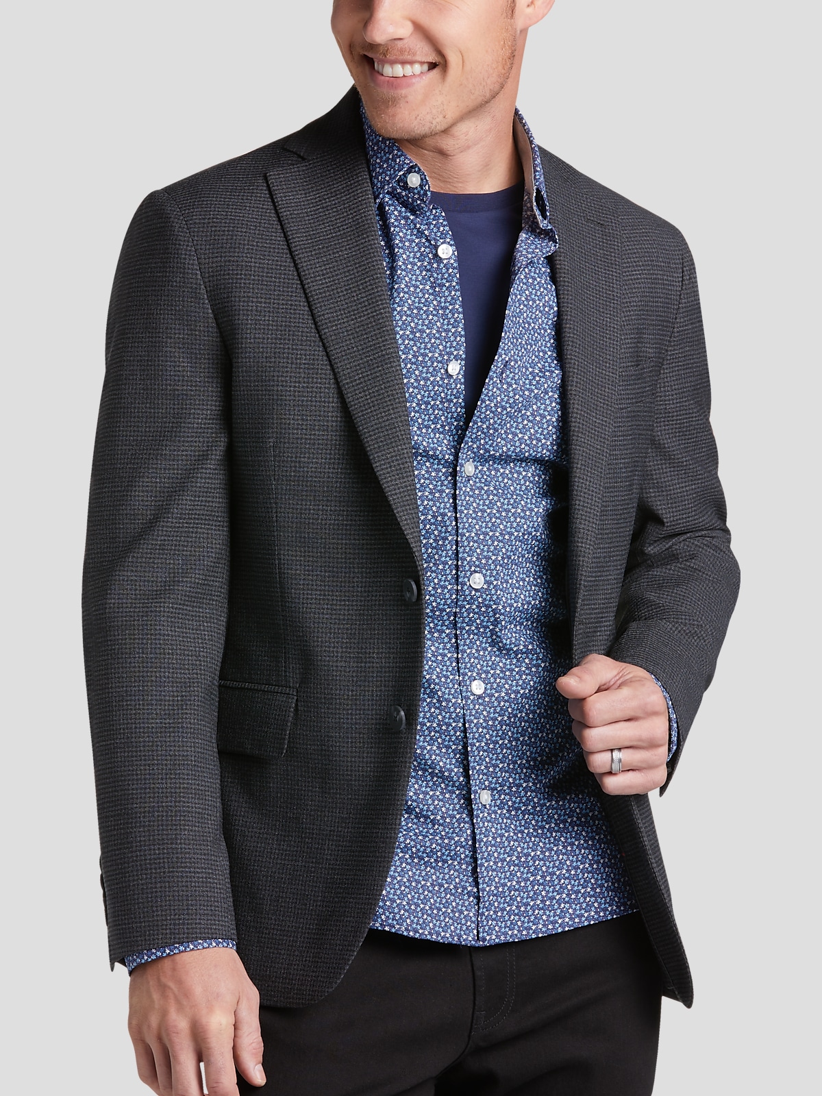 Kenneth cole awear tech shirt sales