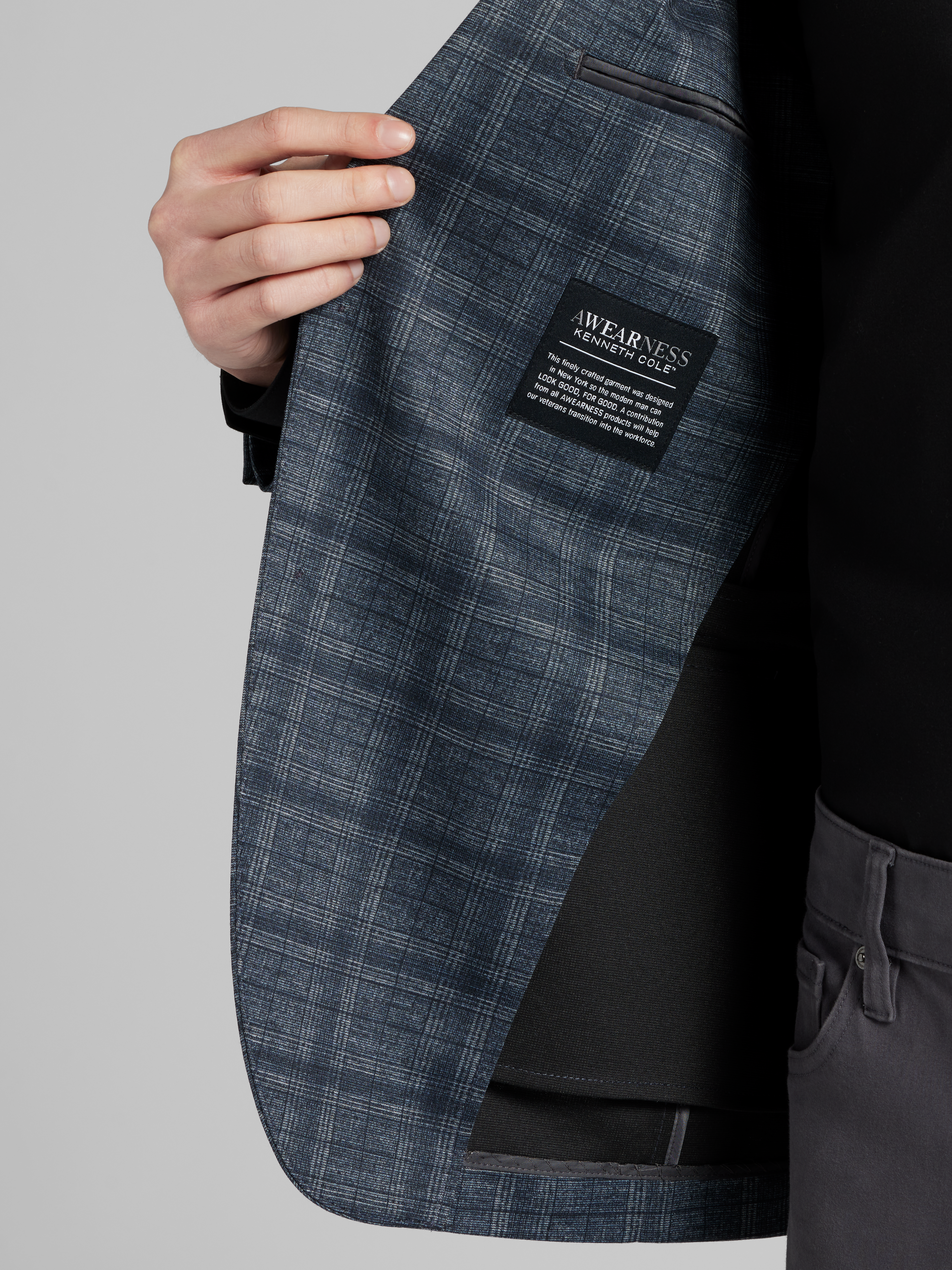 Slim Fit Plaid Knit Sport Coat