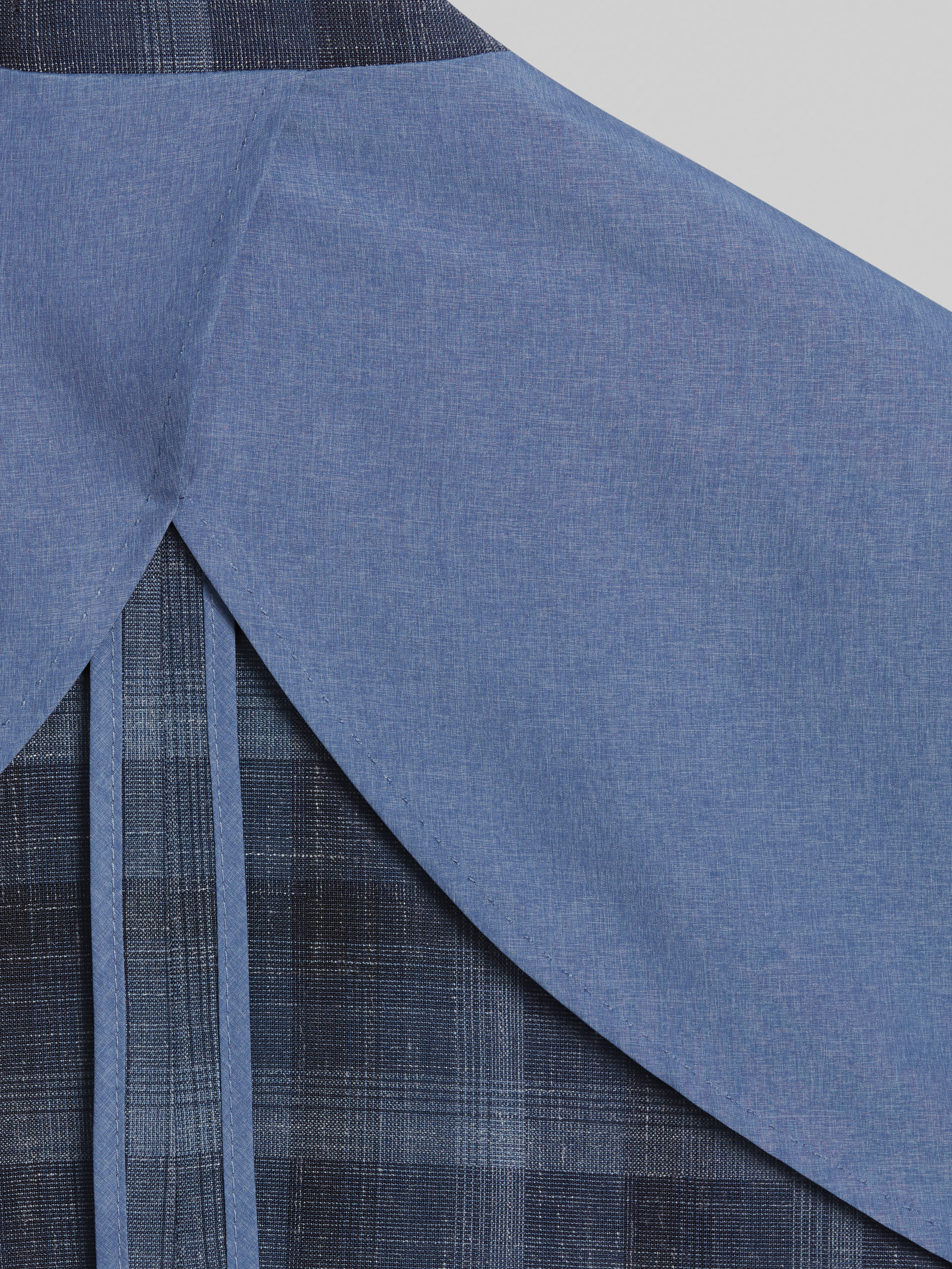 Modern Fit Plaid Sport Coat