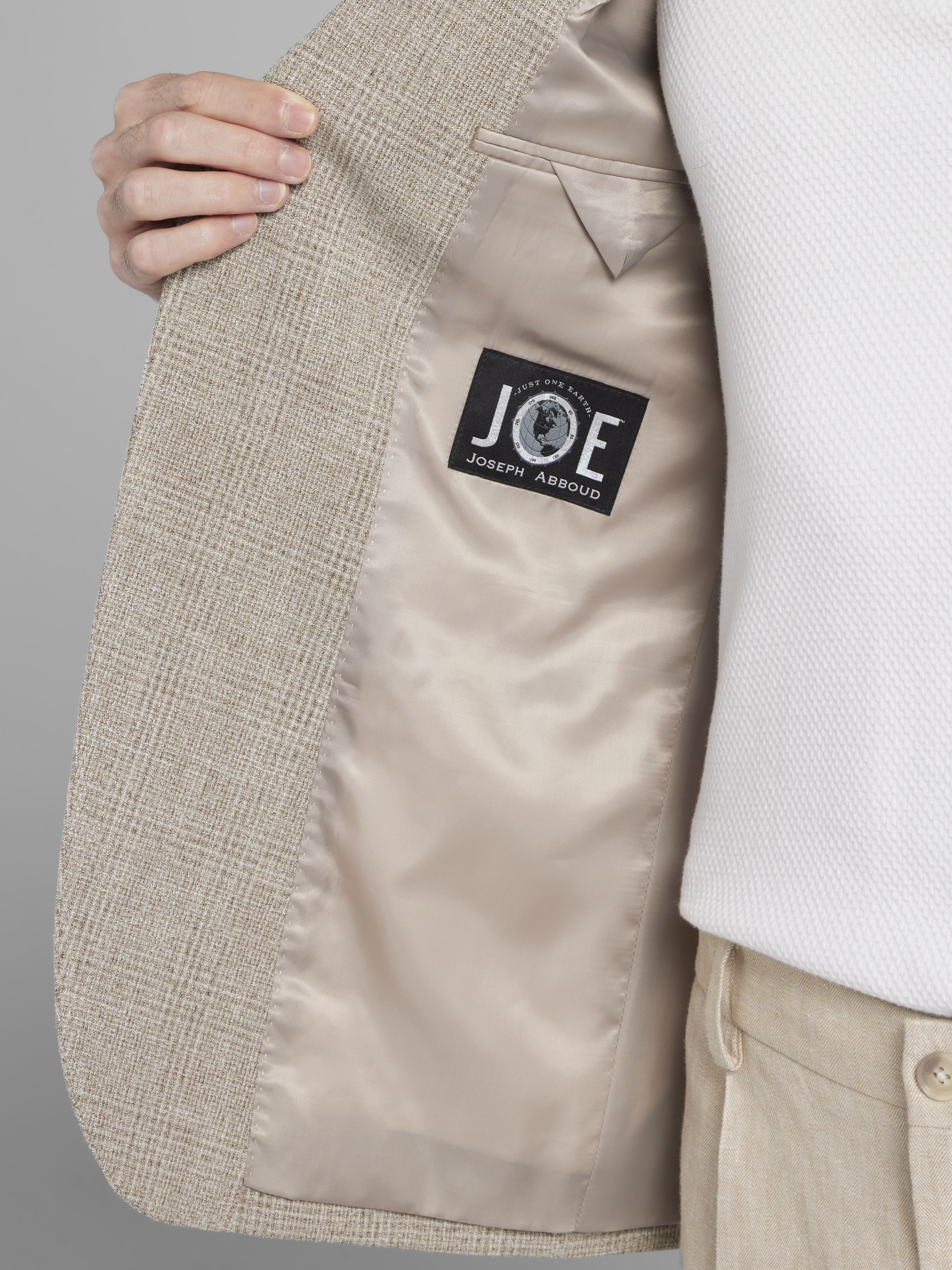 Modern Fit Plaid Sport Coat