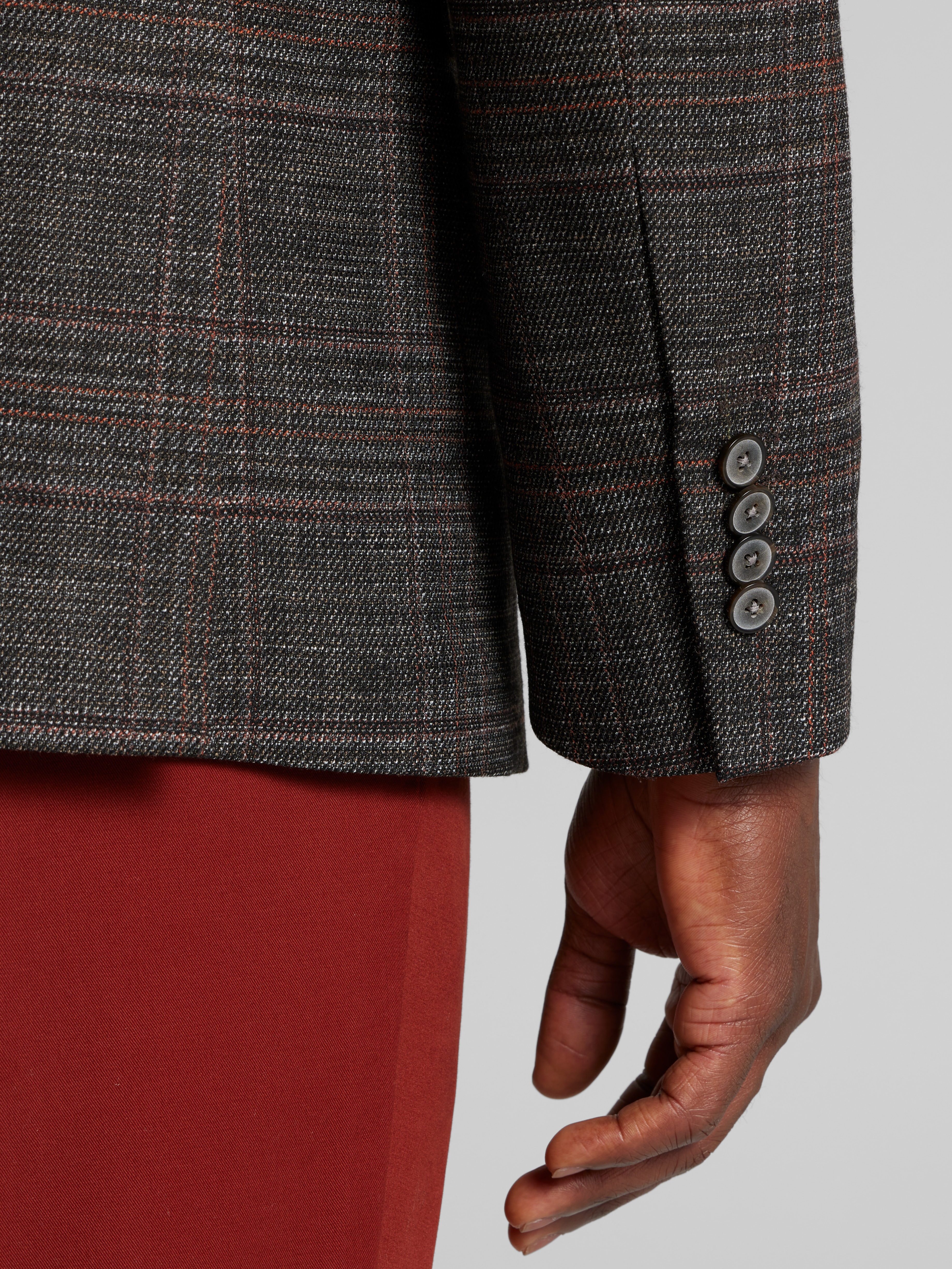 Classic Fit Plaid Sport Coat