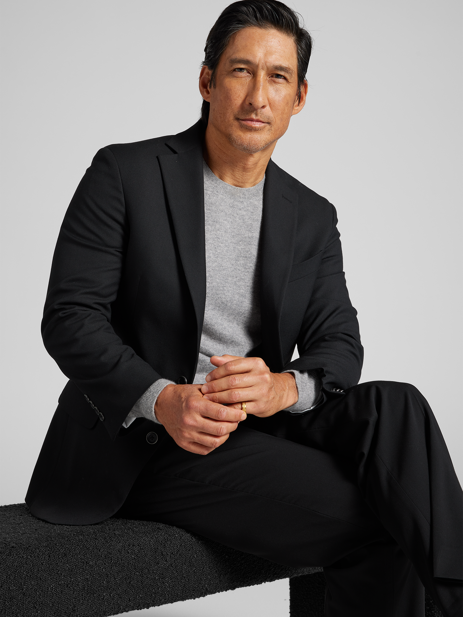 Modern Fit Solid Blazer