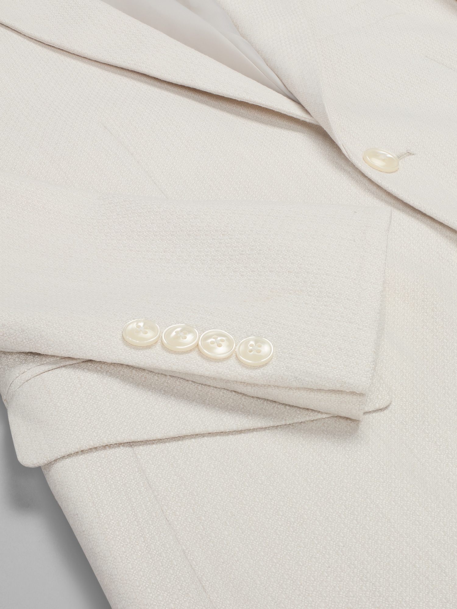 Egara Slim Fit Textured Solid Dinner Jacket