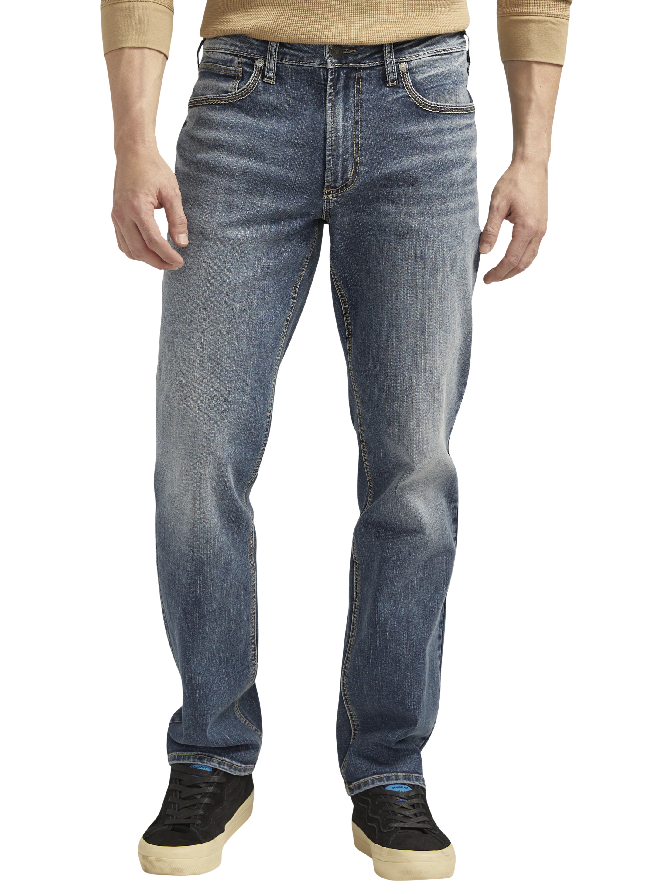 Athletic Fit Tapered Leg Casual Jeans