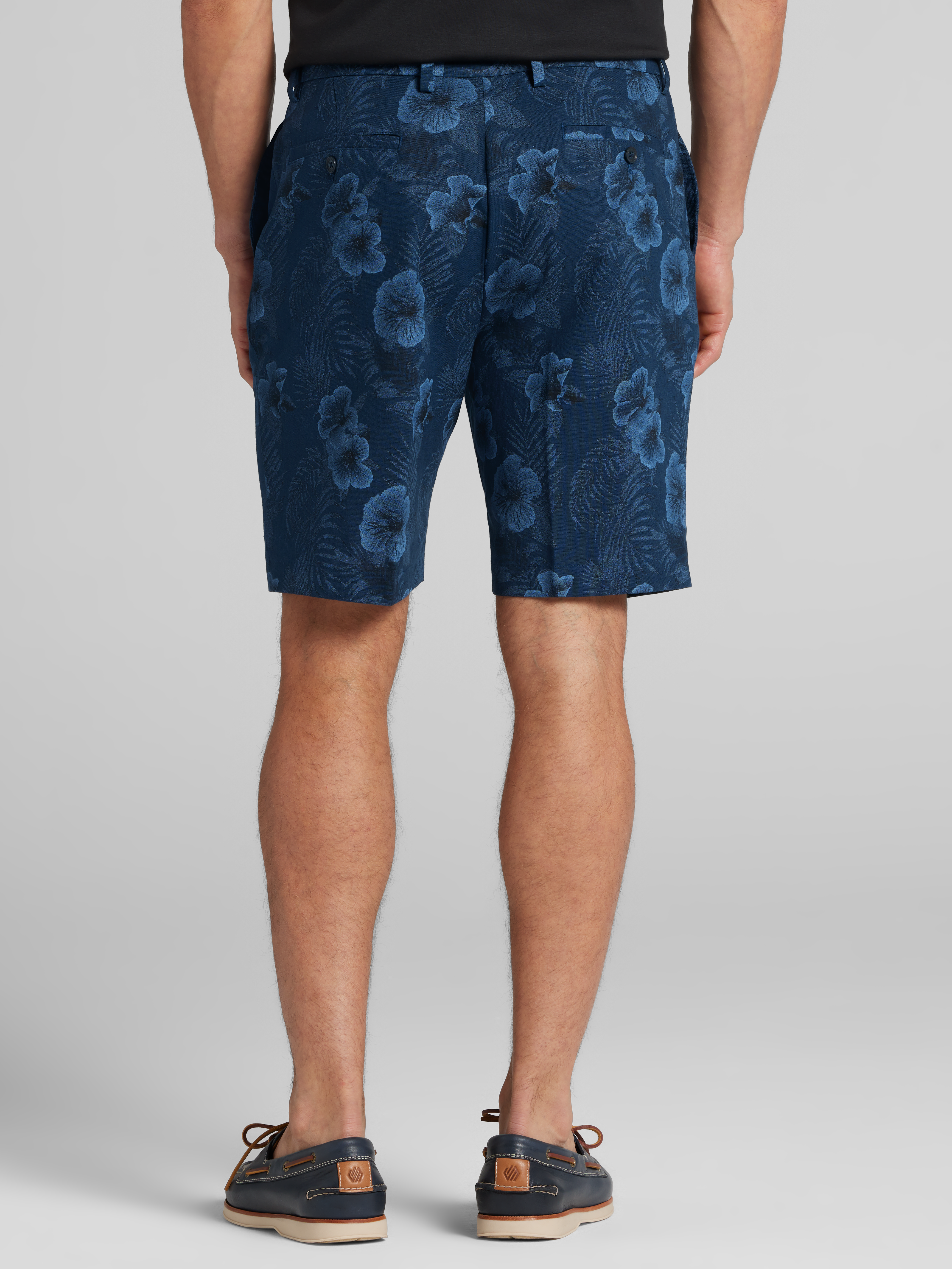 Modern Fit Linen Blend Shorts