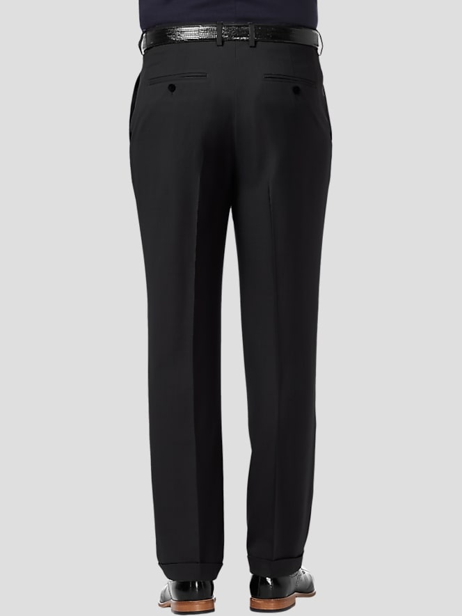 Haggar Premium Comfort Classic Fit Pleat Front Pant