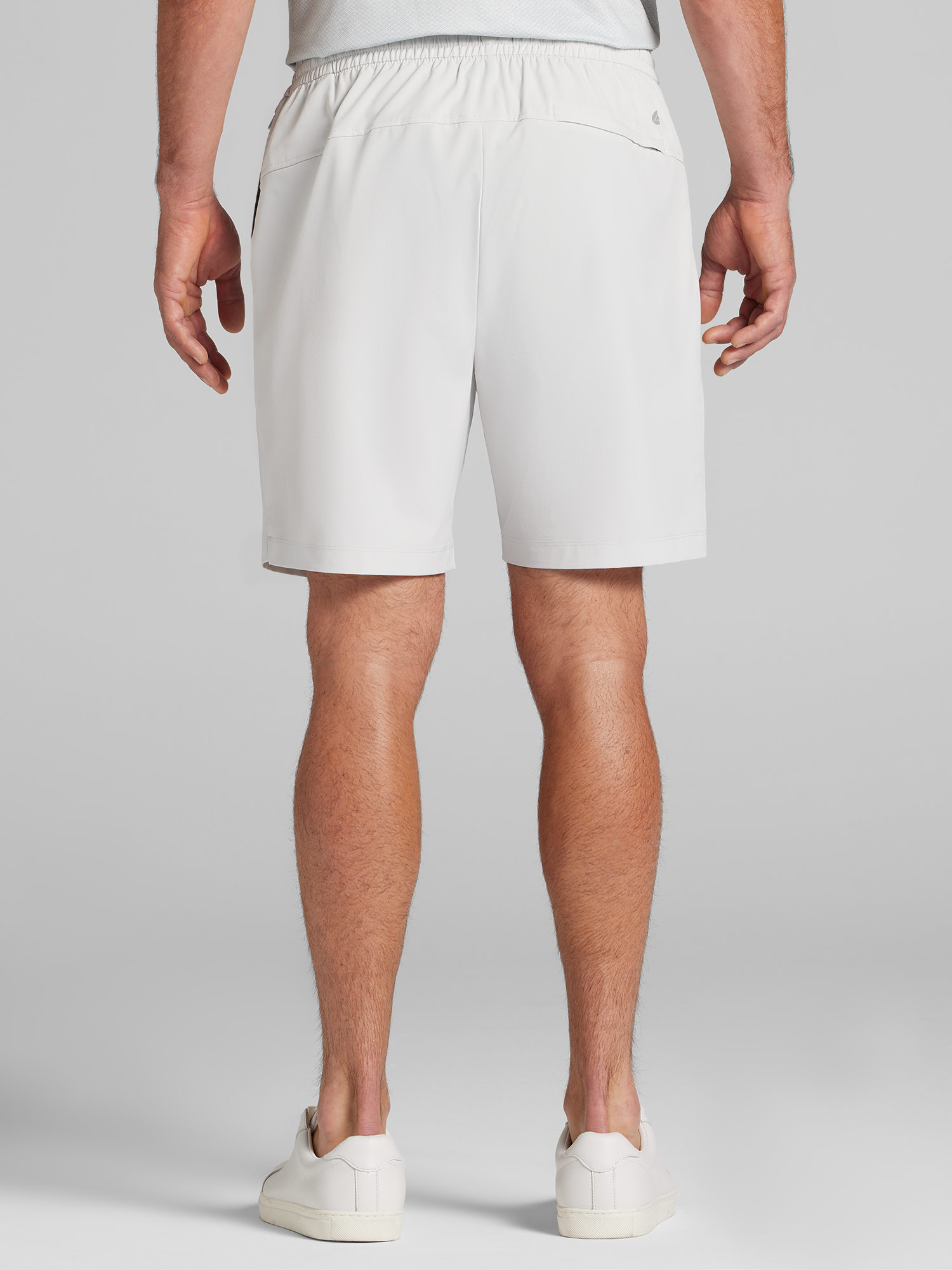 CHILLFLEX Modern Fit Lightweight Stretch Short