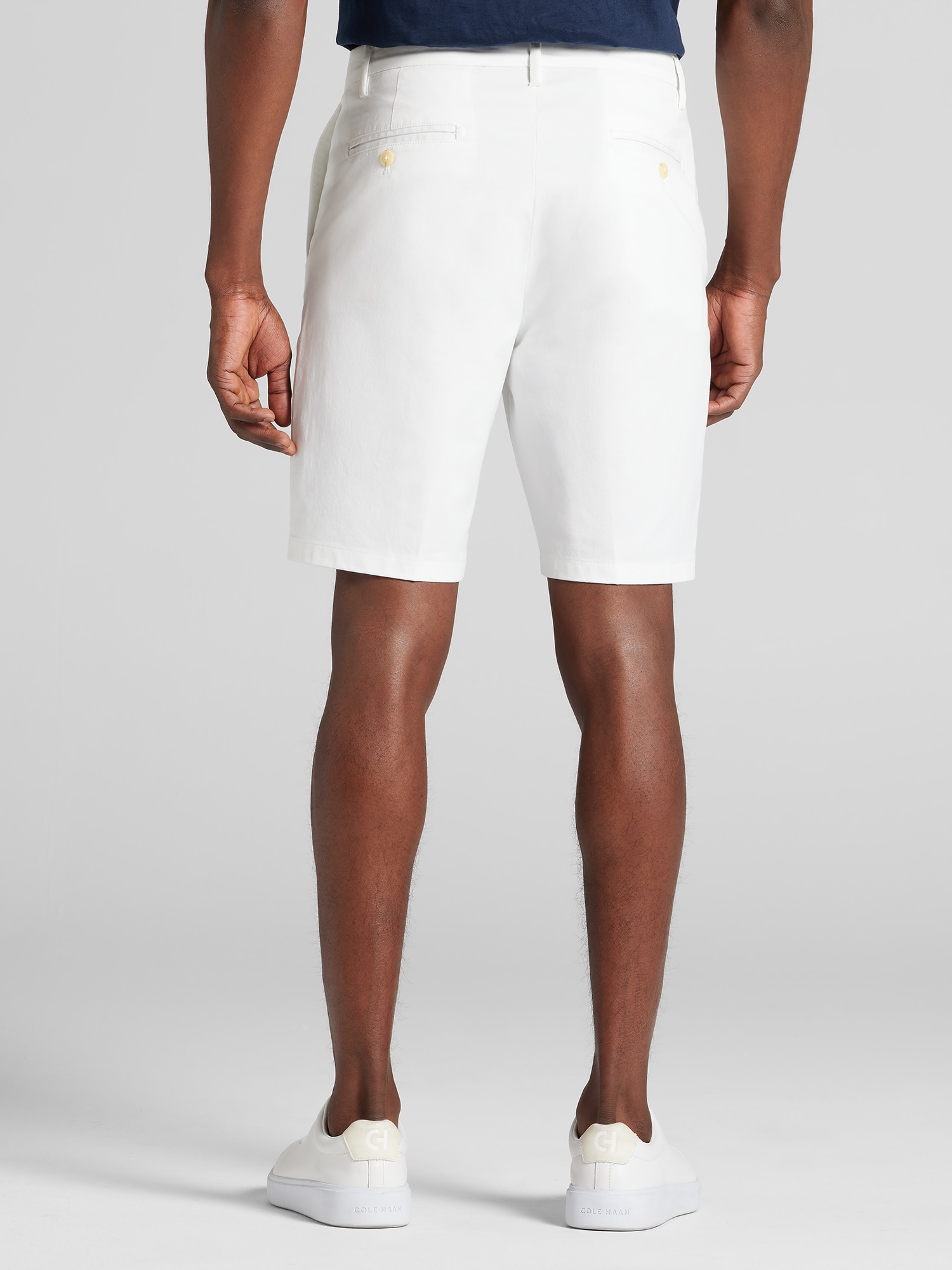 Modern Fit Comfort Stretch Chino Shorts