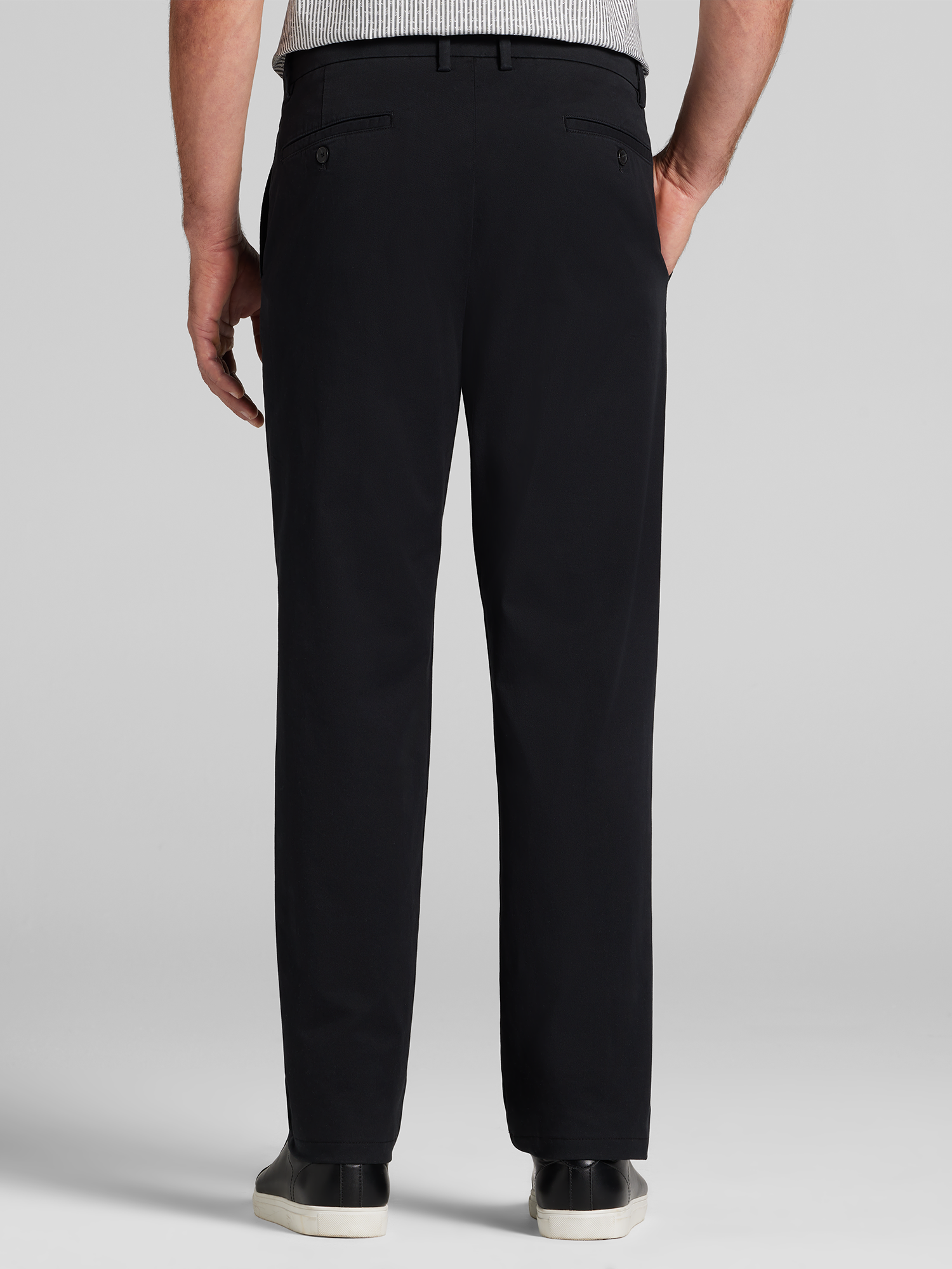 Modern Fit Everyday Stretch Chinos