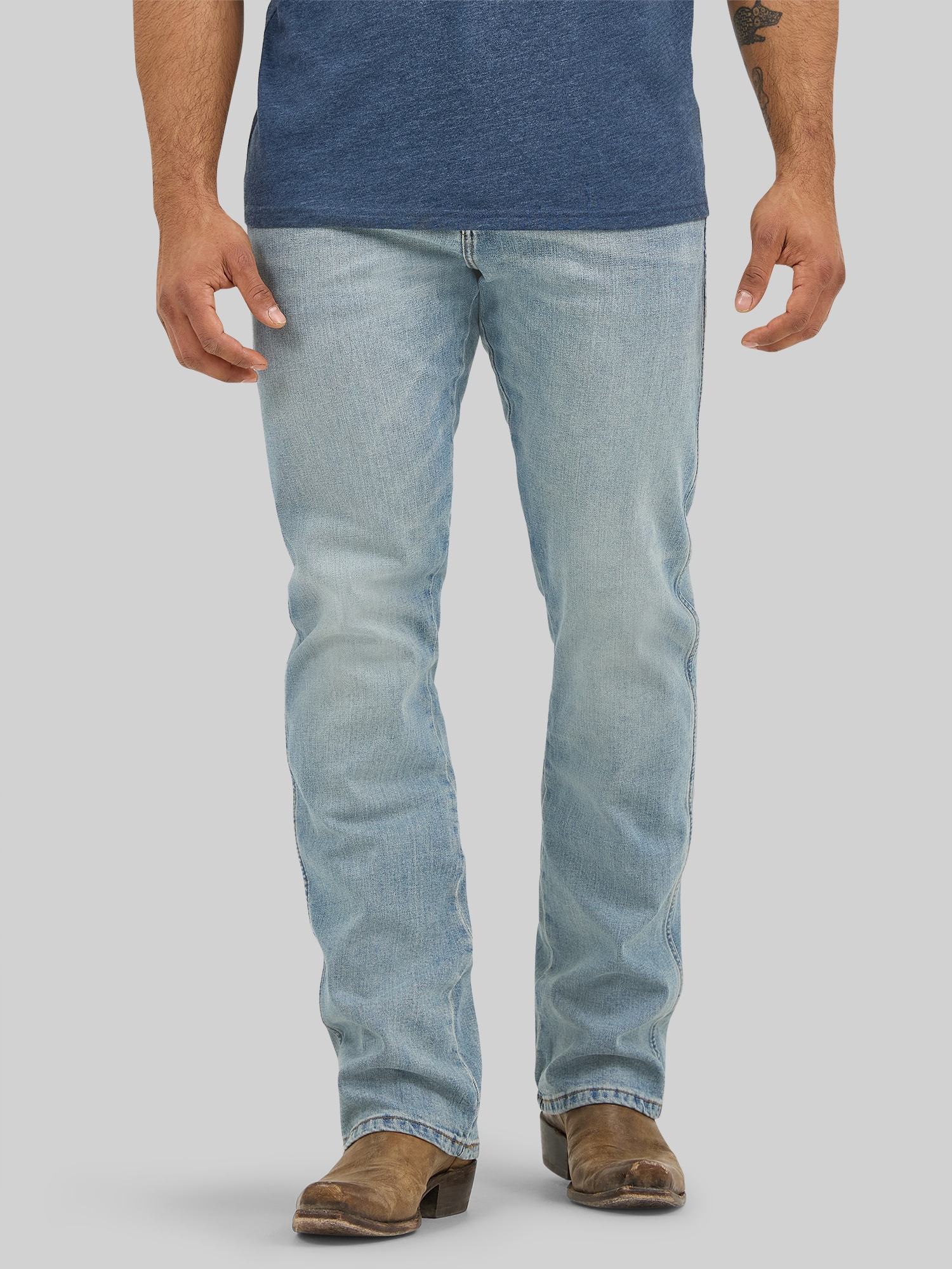Wrangler Retro Slim Fit Bootcut Jeans In Bearcreek