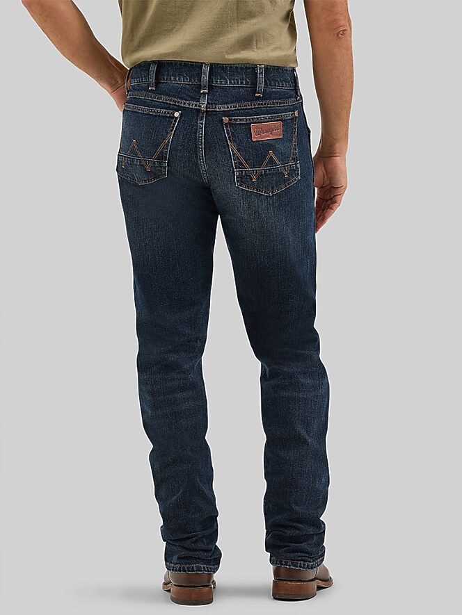 Wrangler Retro Slim Fit Straight Leg Jeans