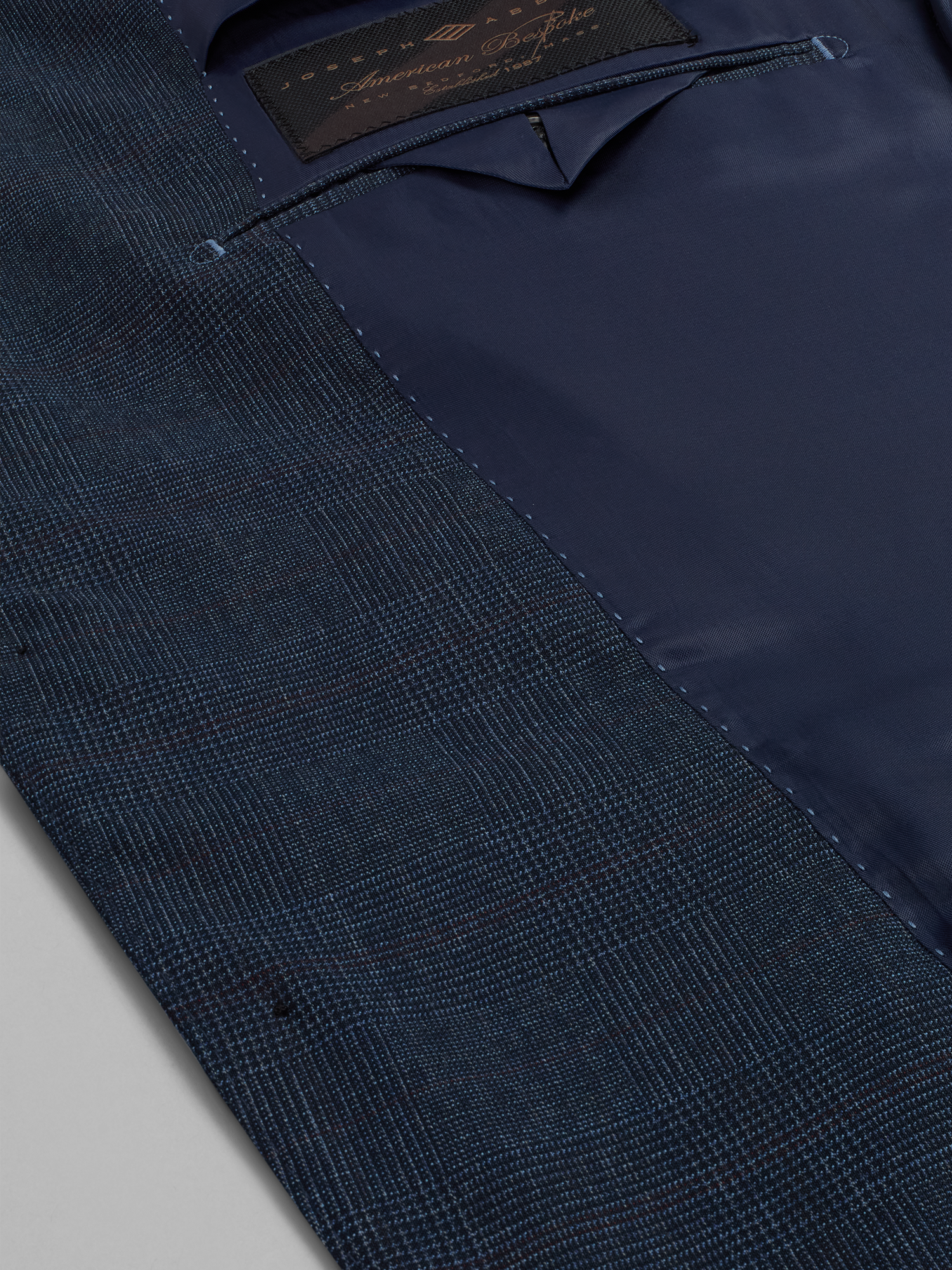 Modern Fit Plaid Suit Jacket