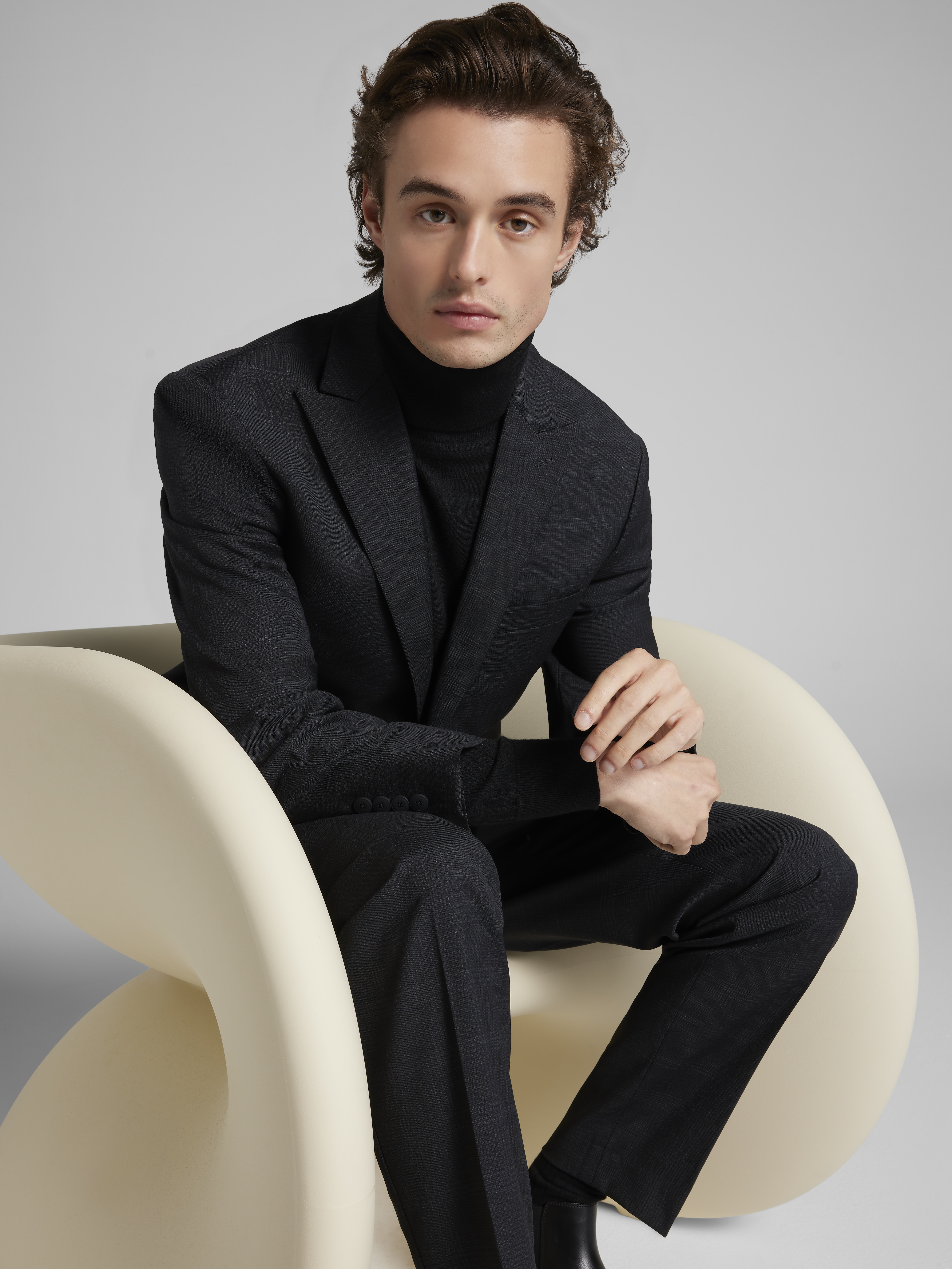 Modern Fit Plaid Suit