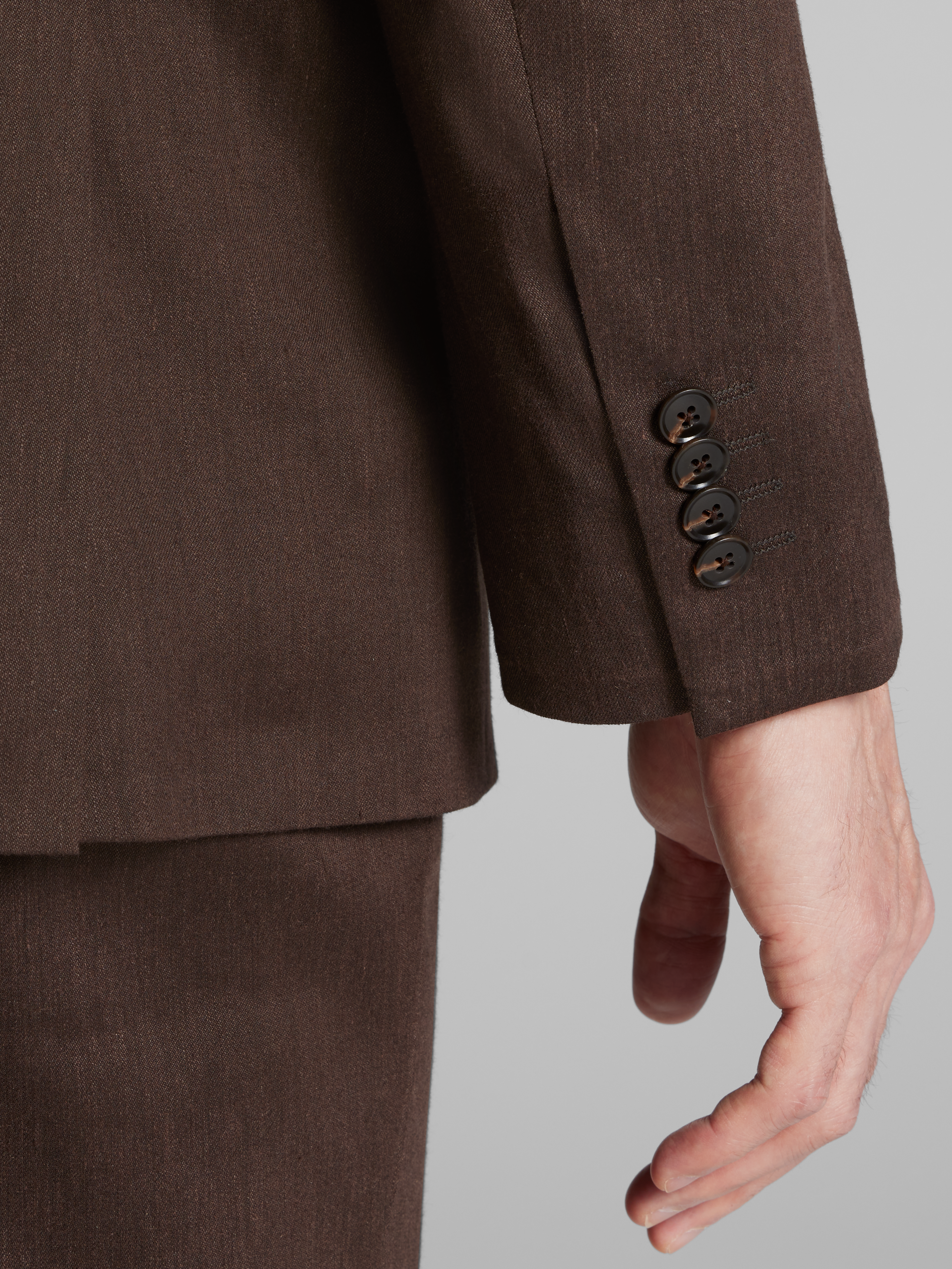 Modern Fit Performance Linen Blend Suit