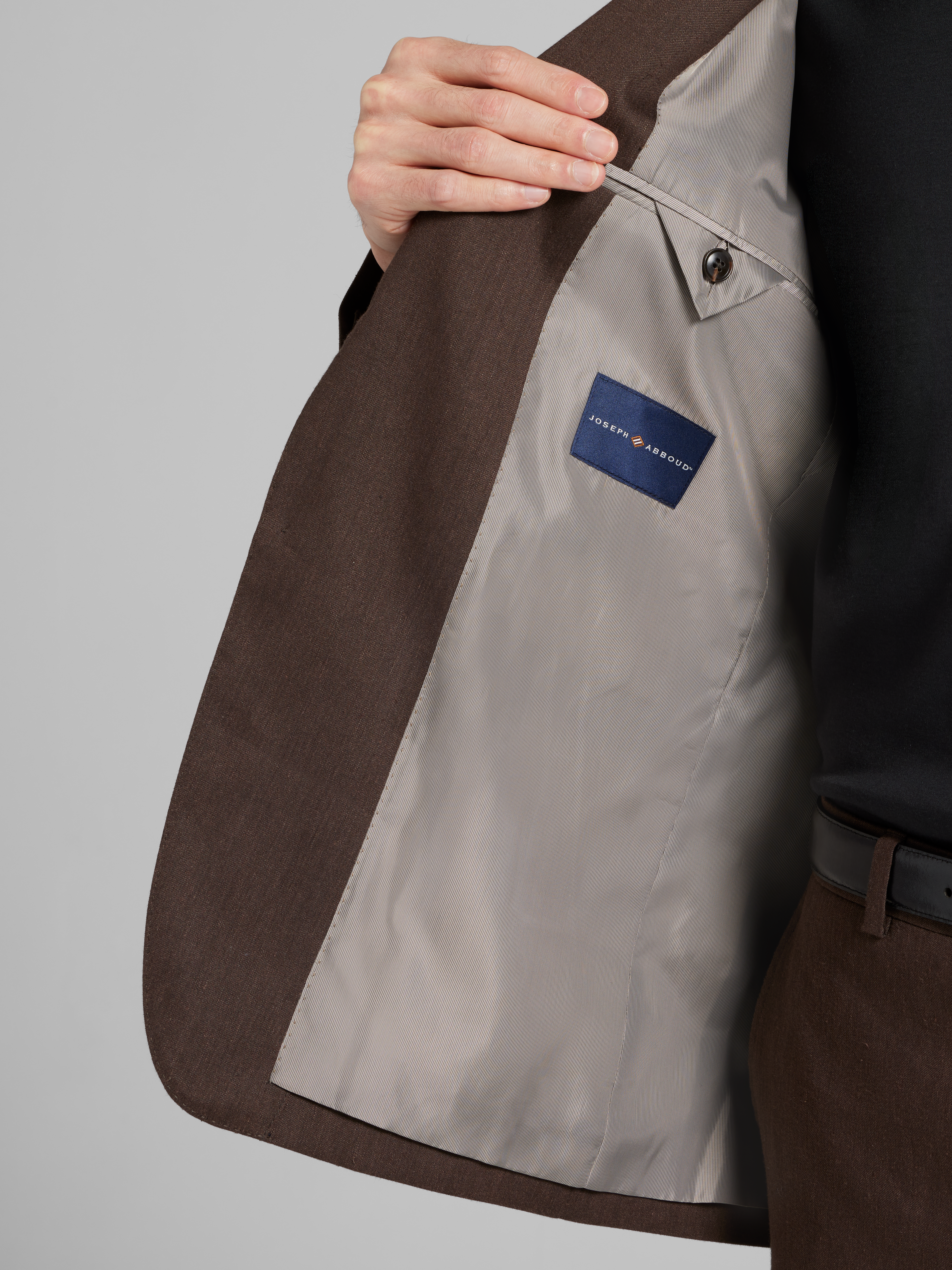 Modern Fit Performance Linen Blend Suit