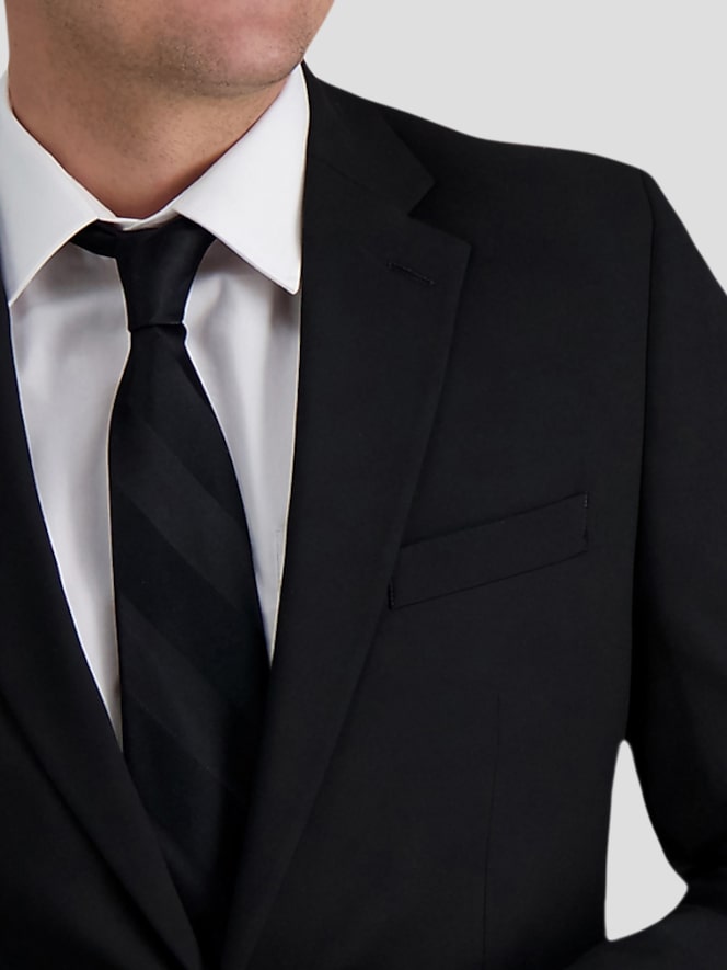 Haggar Slim Fit Premium Comfort 4-Way Stretch Solid Suit