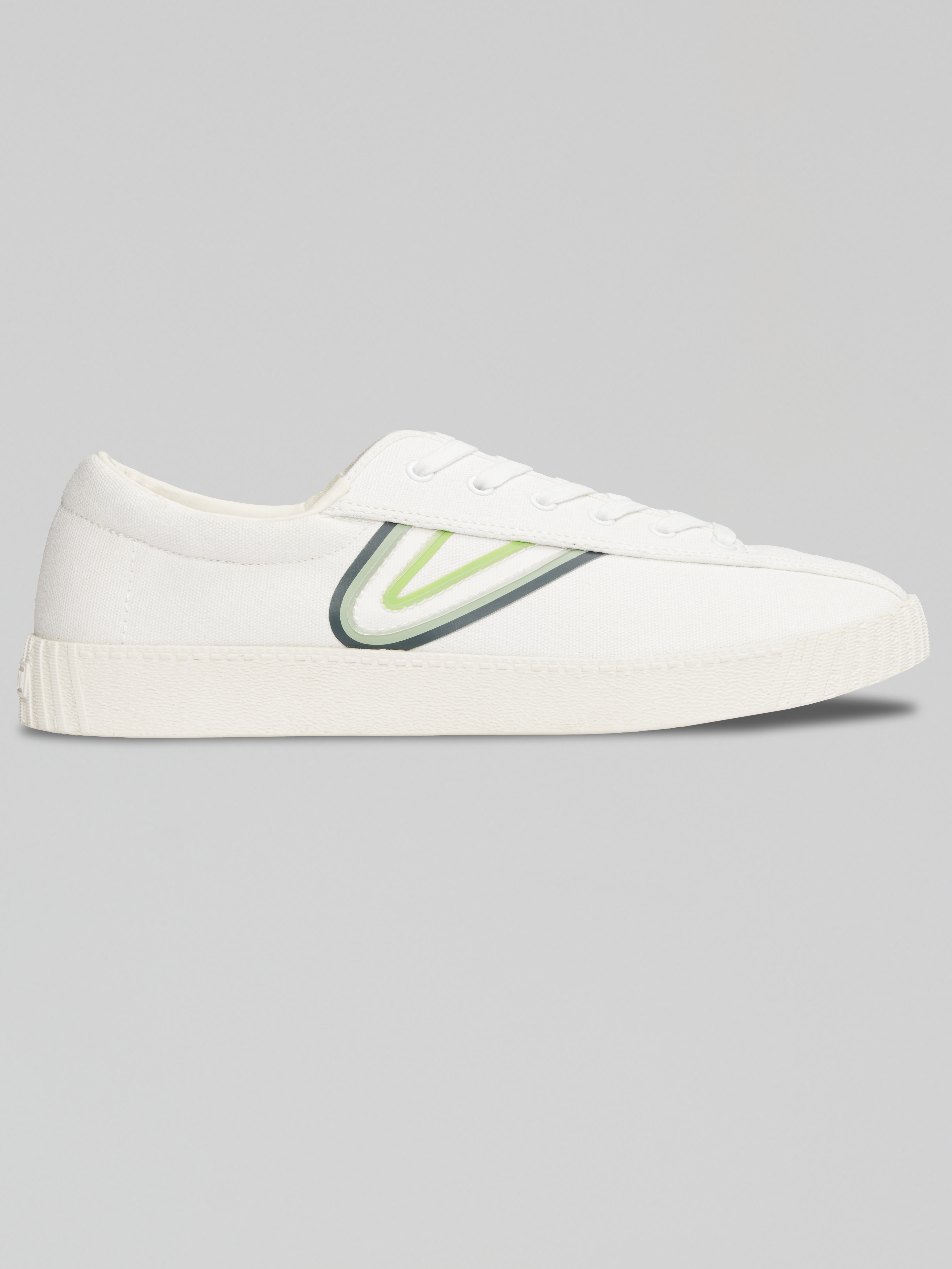 Nylite Canvas Sneakers