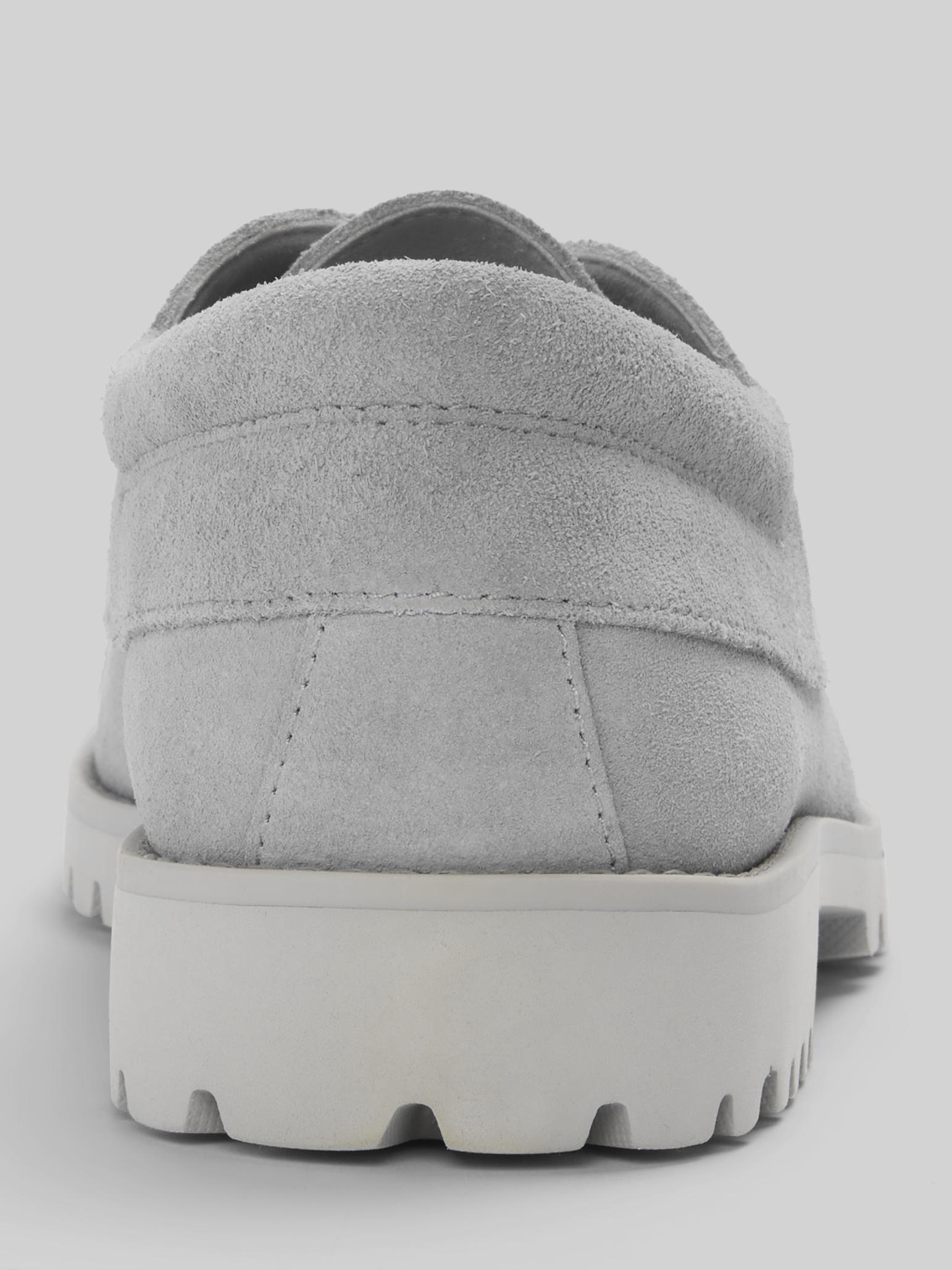 Authentics Light Lace-Up Lug Bottom Boat Shoes