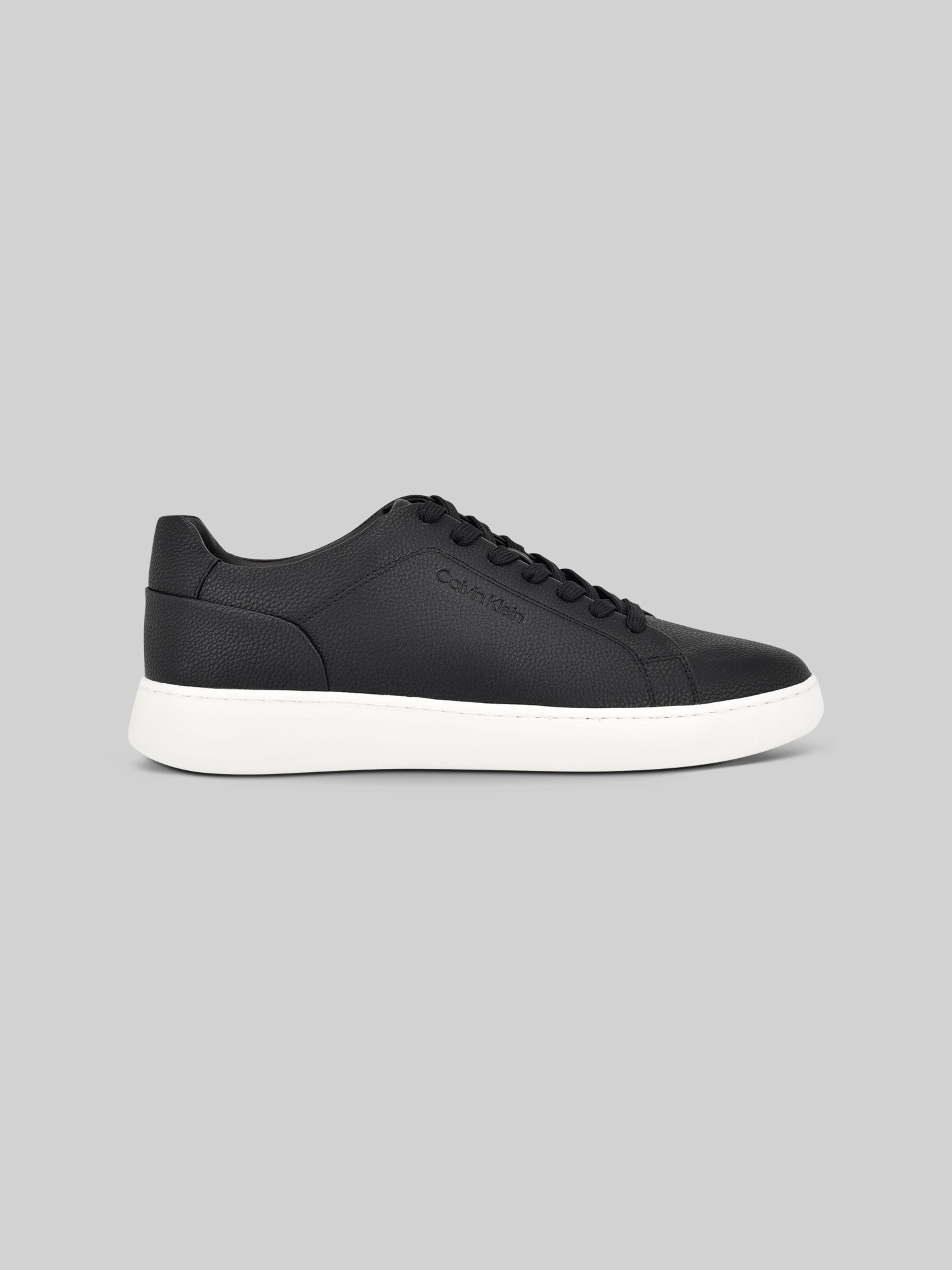 Hallon Lace-Up Sneakers