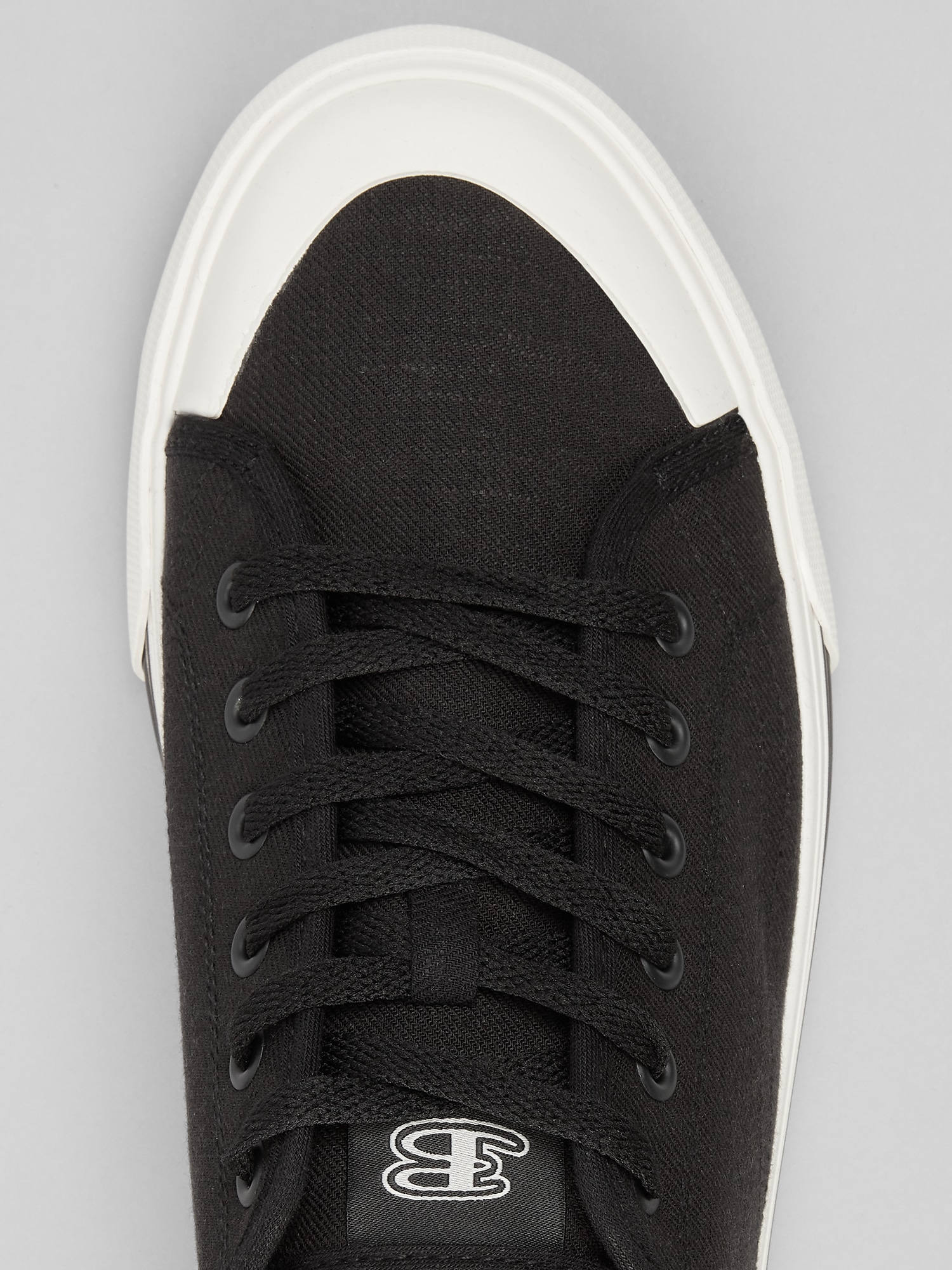 Belfast Sneakers