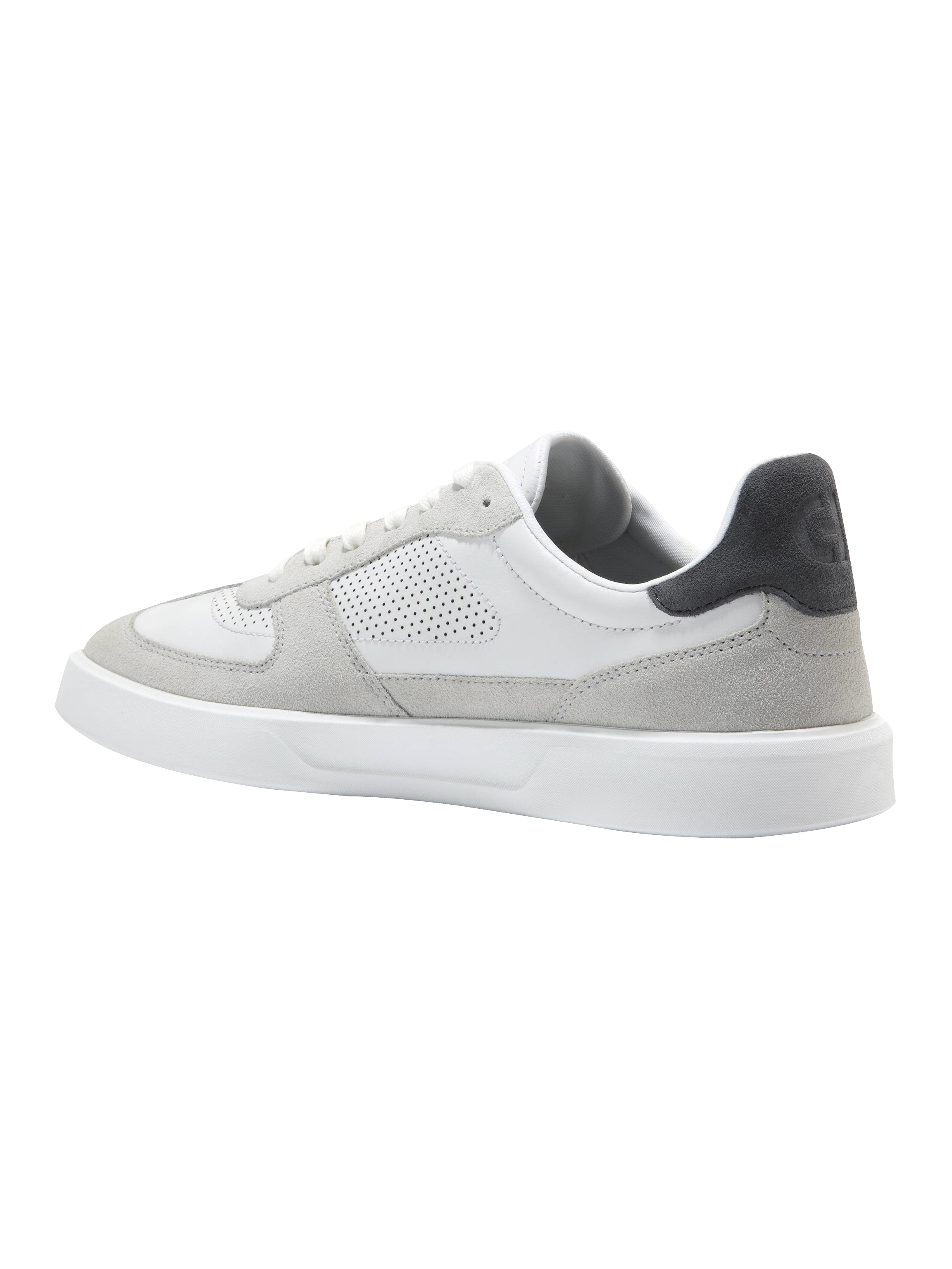 Grand Crosscourt Modern Turf Sneakers