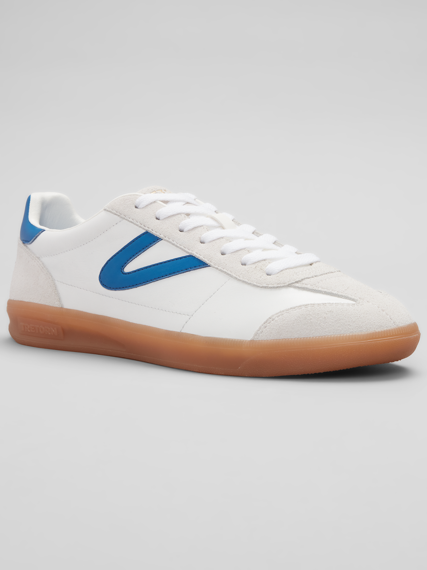 Skylar T-Toe Sneaker