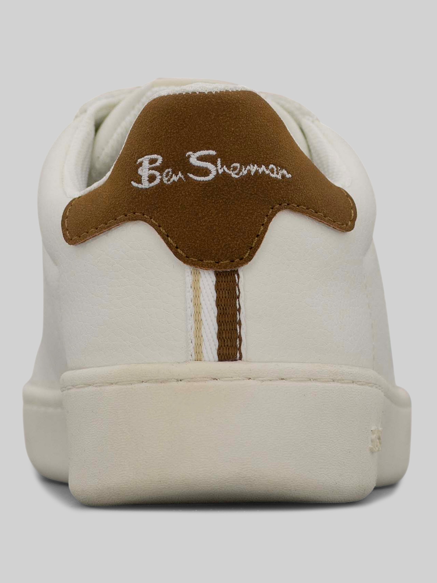 Hampton Sneakers