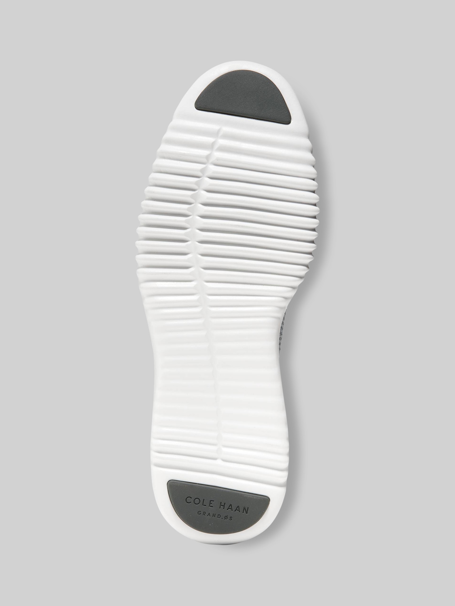 2.ZeroGrand Stitchlite Wingtip Oxfords