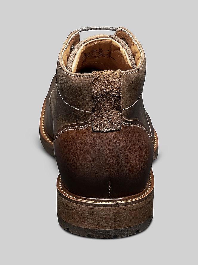 Florsheim Lodge Leather Chukka Boots