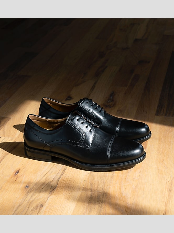 Florsheim Finance Leather Cap Toe Lace-up Oxfords