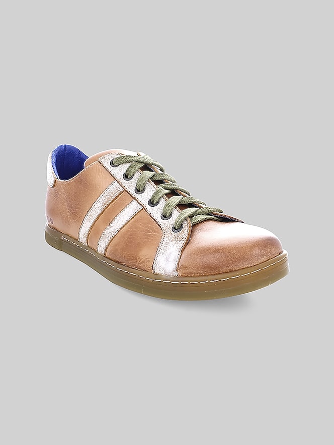 Bedstu Lighthouse Leather Plain Toe Lace-up Sneakers