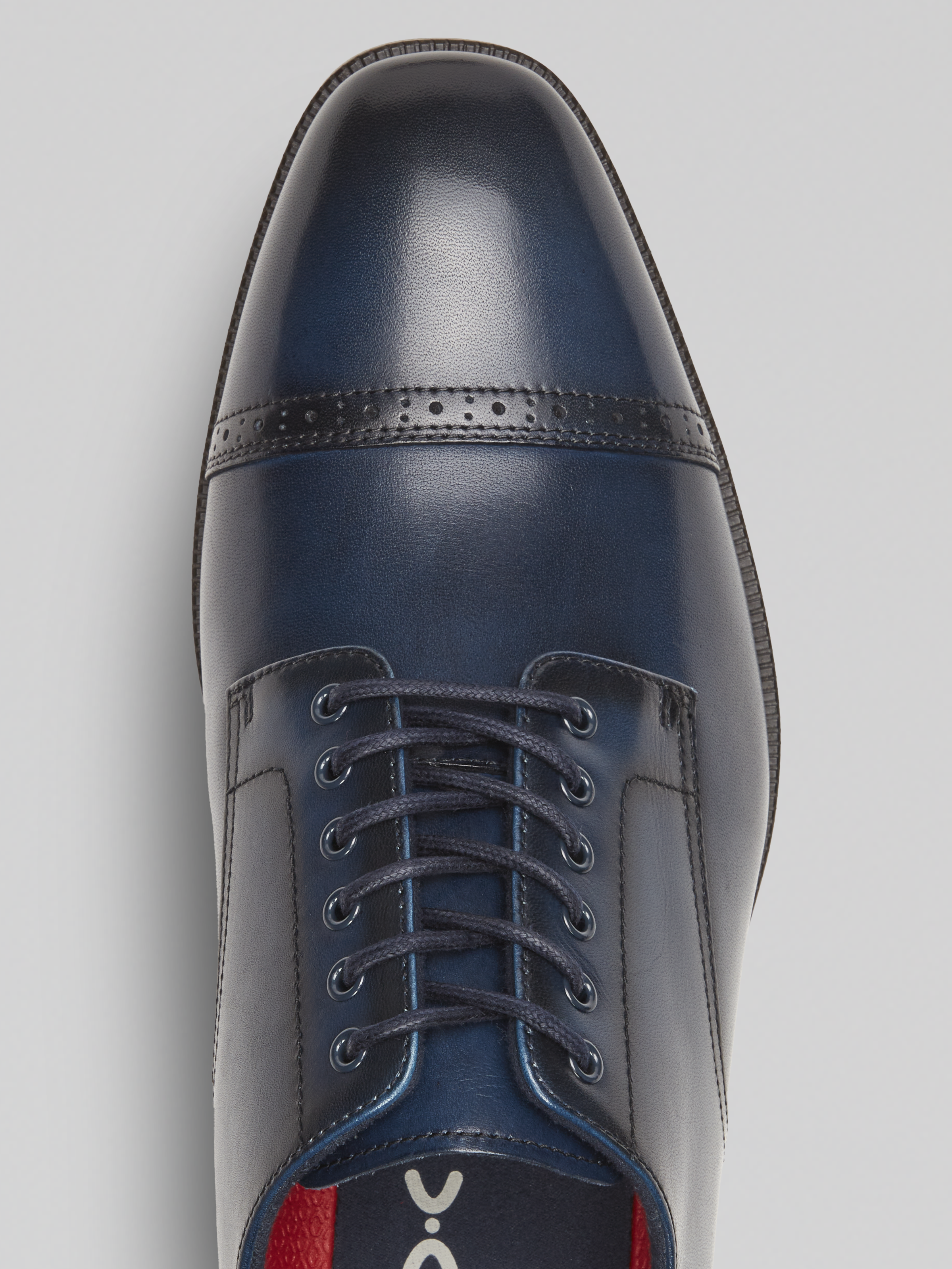 William Leather Cap Toe Oxfords