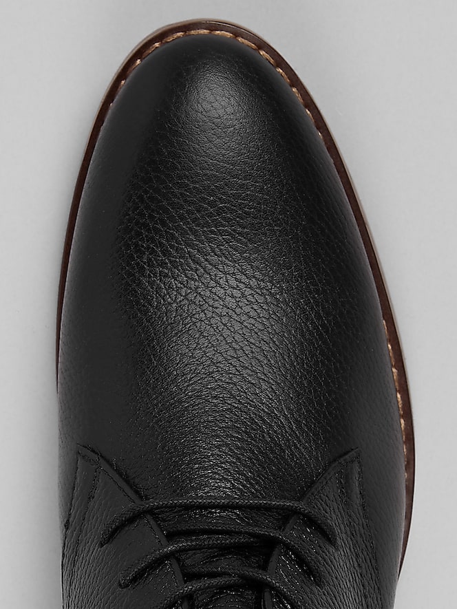 Joseph Abboud Pebbled Leather Chukka Boots
