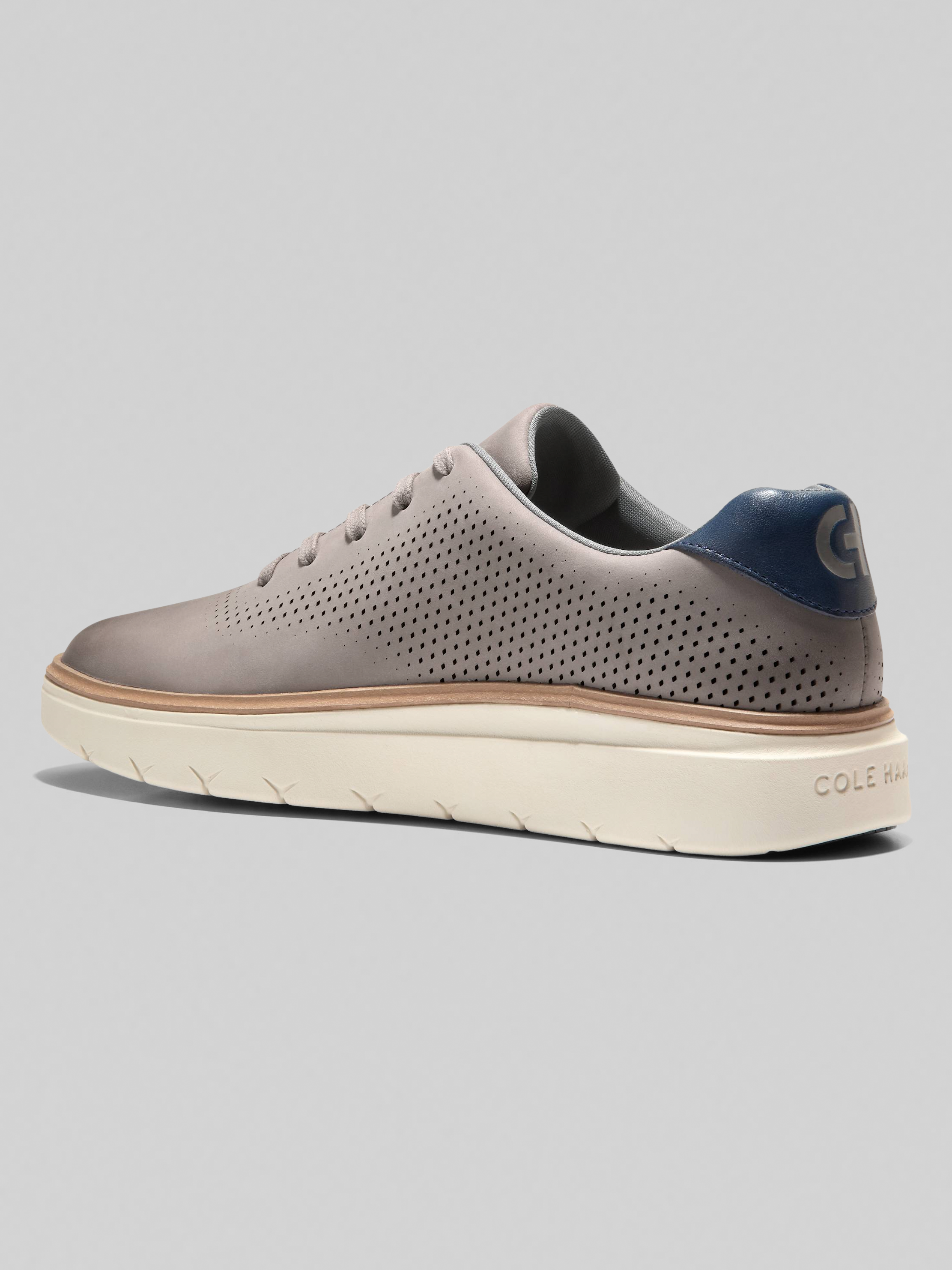 GrandPro FeatherArc Laser Lace-Up Sneakers