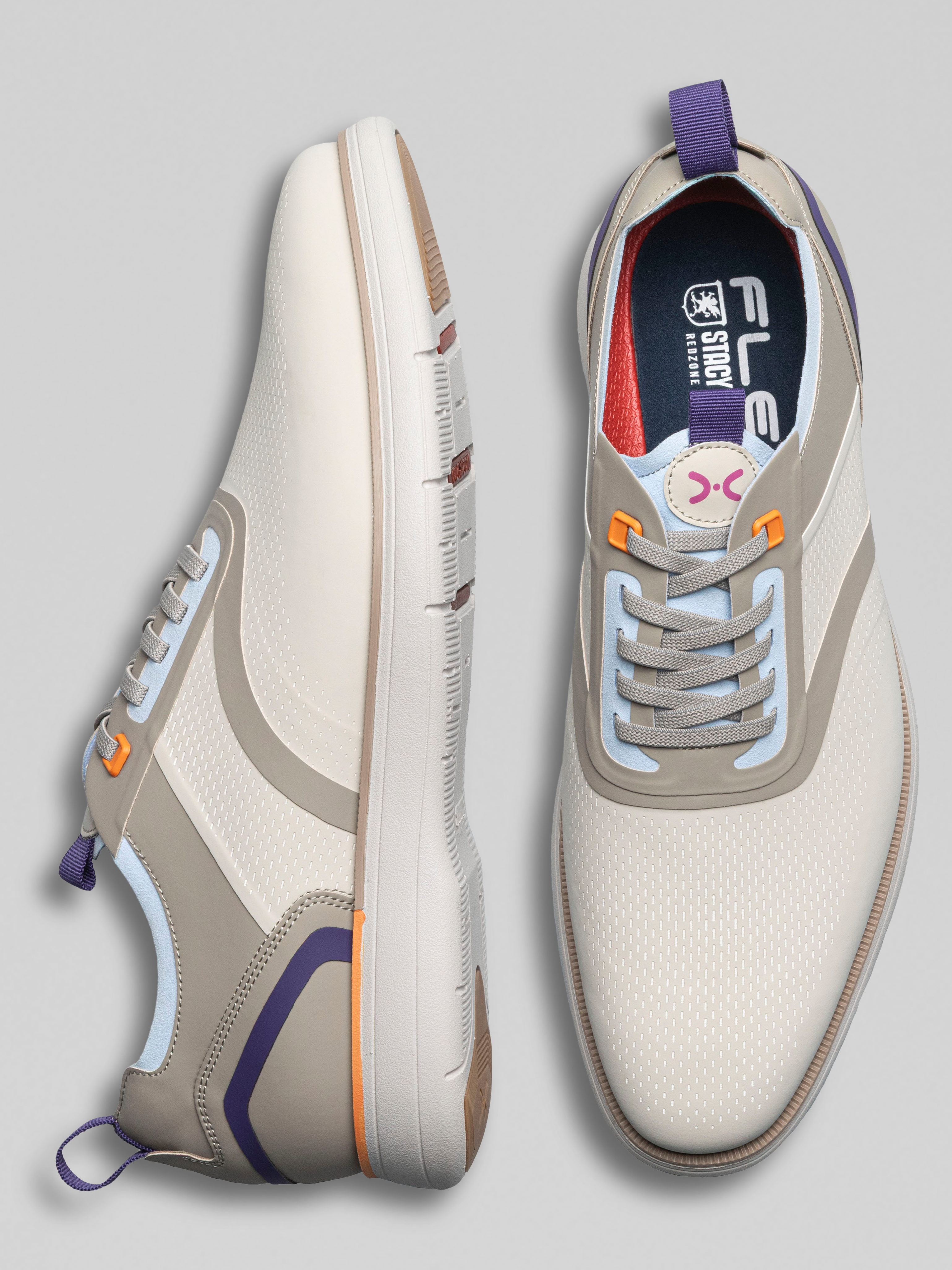 Everidge Plain Toe Elastic Lace Sneakers