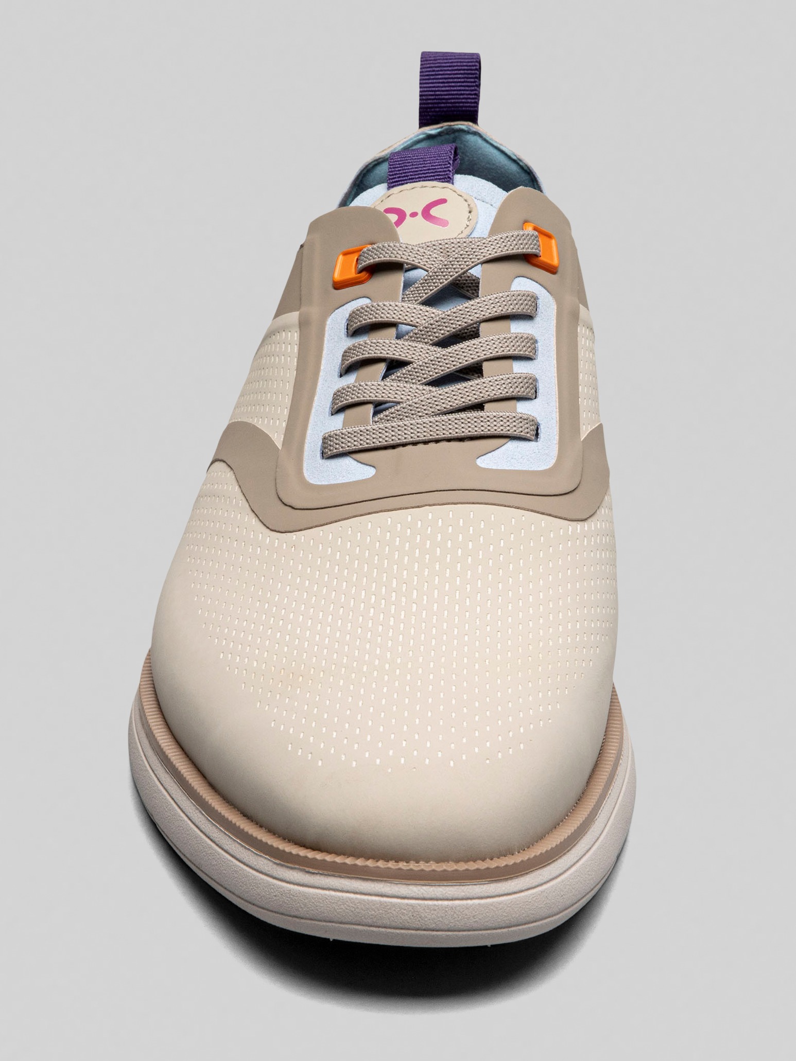 Everidge Plain Toe Elastic Lace Sneakers