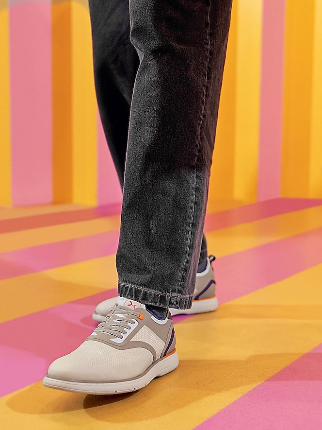Stacy Adams Everidge Plain Toe Elastic Lace Sneakers