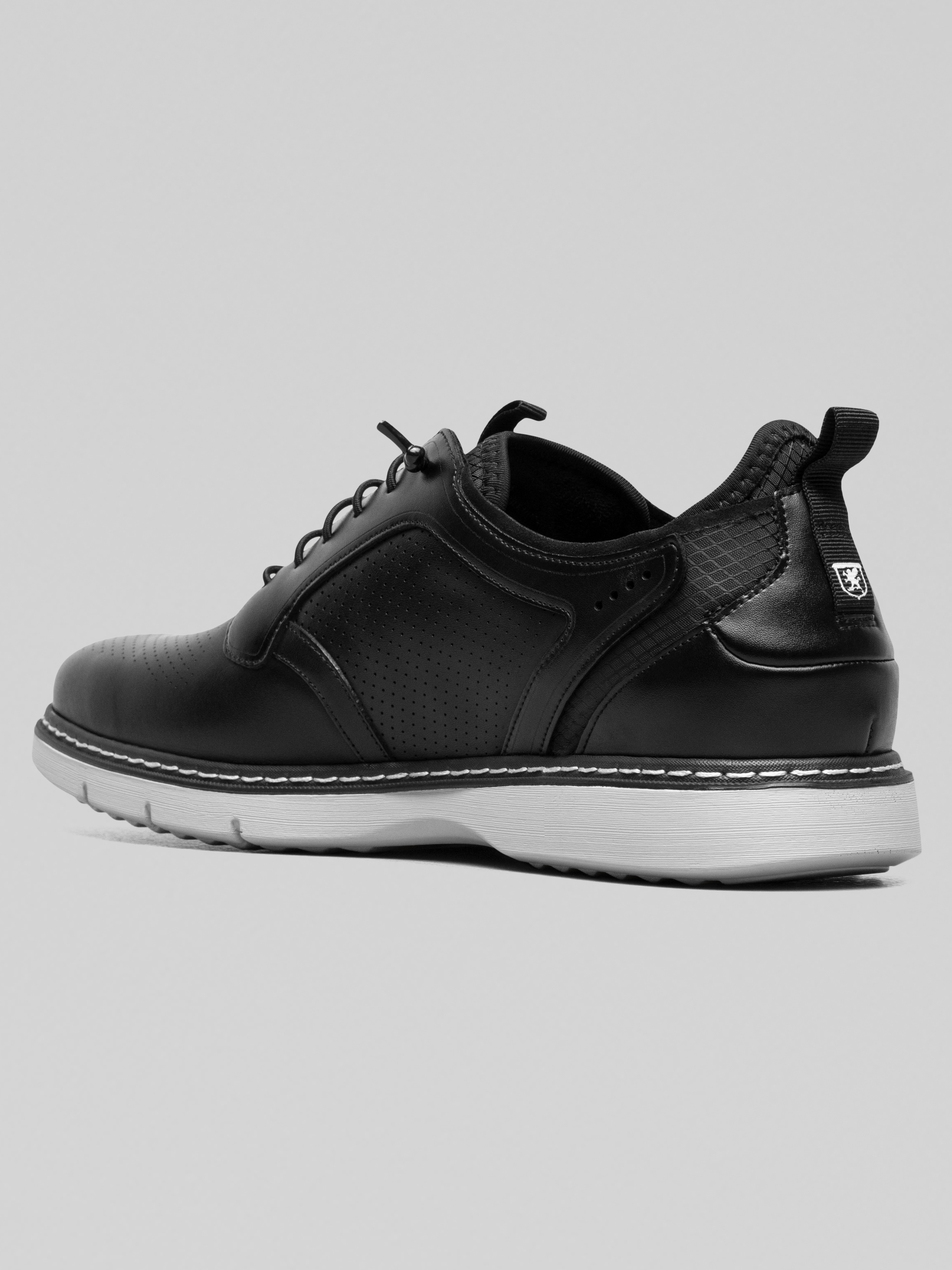 Sync Leather Plain Toe Elastic Lace-Up Shoes