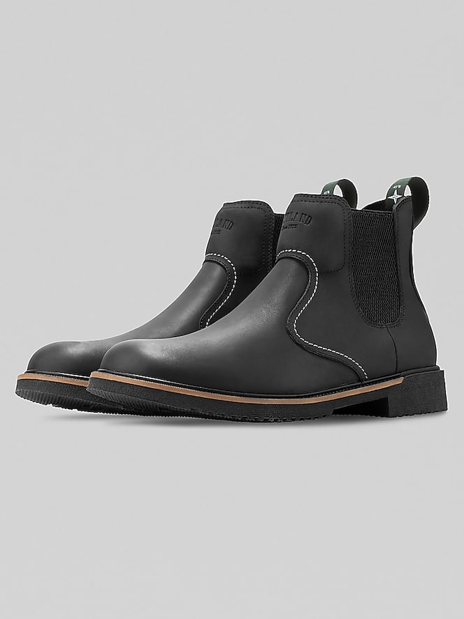 Eastland Chimney Pond Leather Plain Toe Chelsea Boots