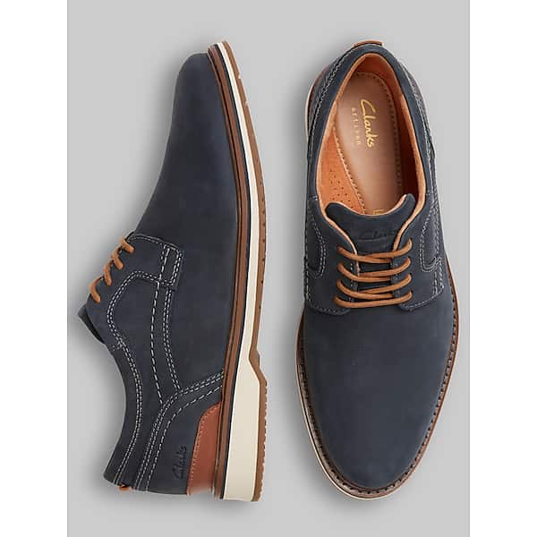 Clarks Men's Monahan Plain Toe Oxfords Navy - Size: 7 D-Width TMW43BC70401