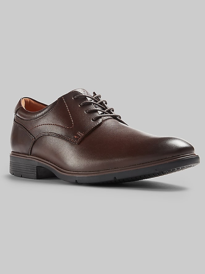 Clarks Eldredge Plain Toe Oxfords