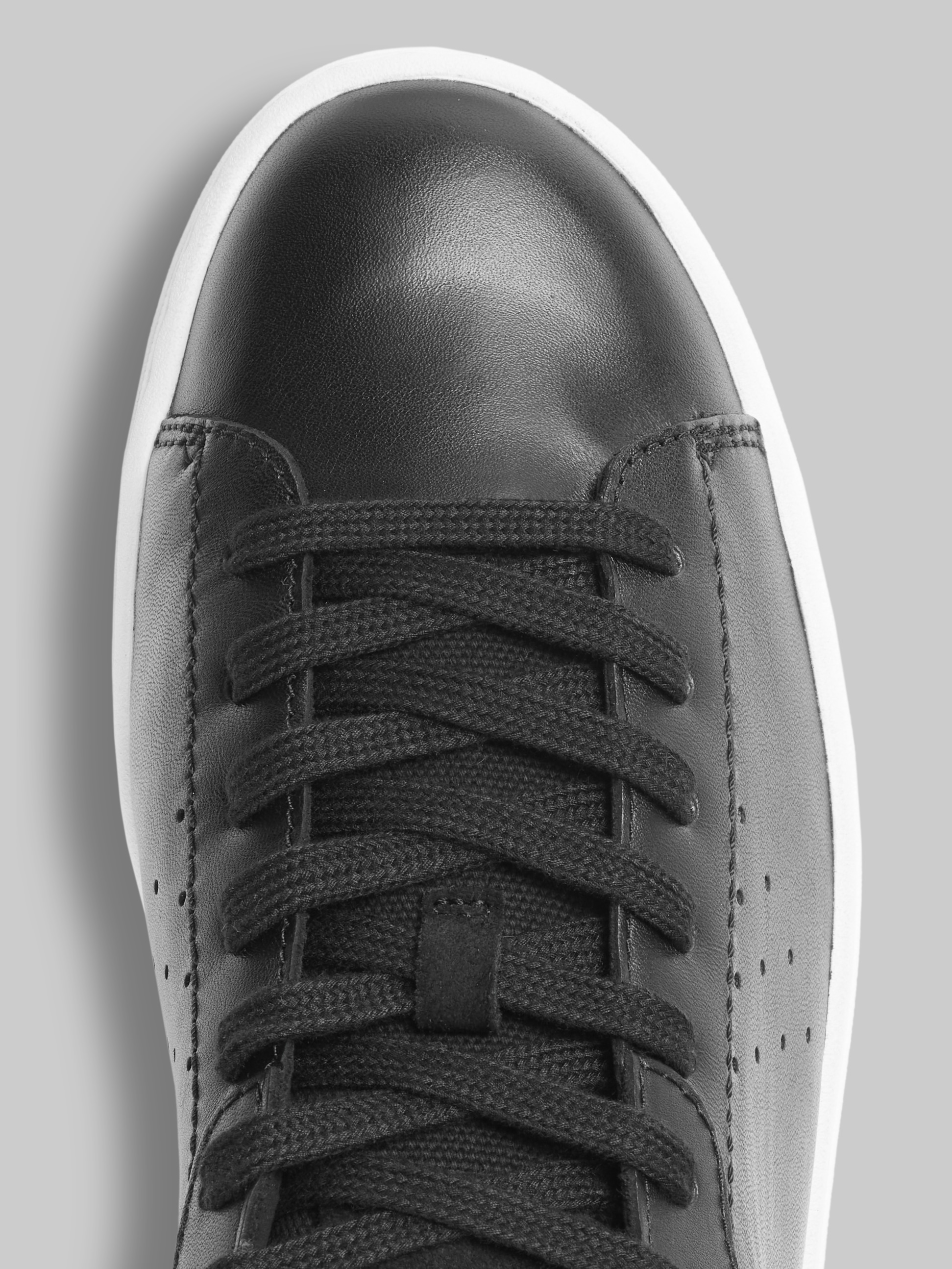 Courtlite 2 Run Plain Toe Sneakers