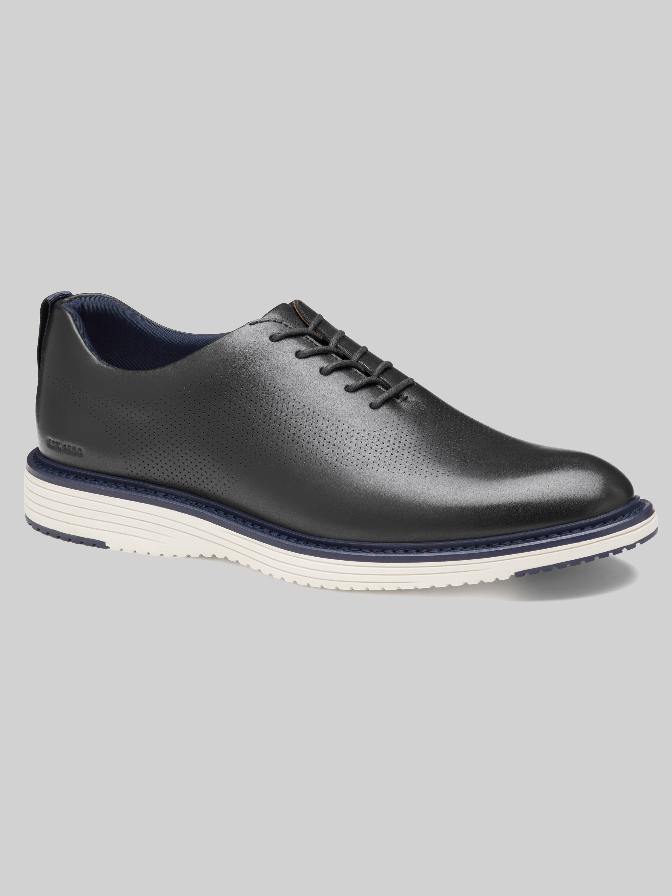 Upton One-Piece Perfed Plain Toe Oxfords