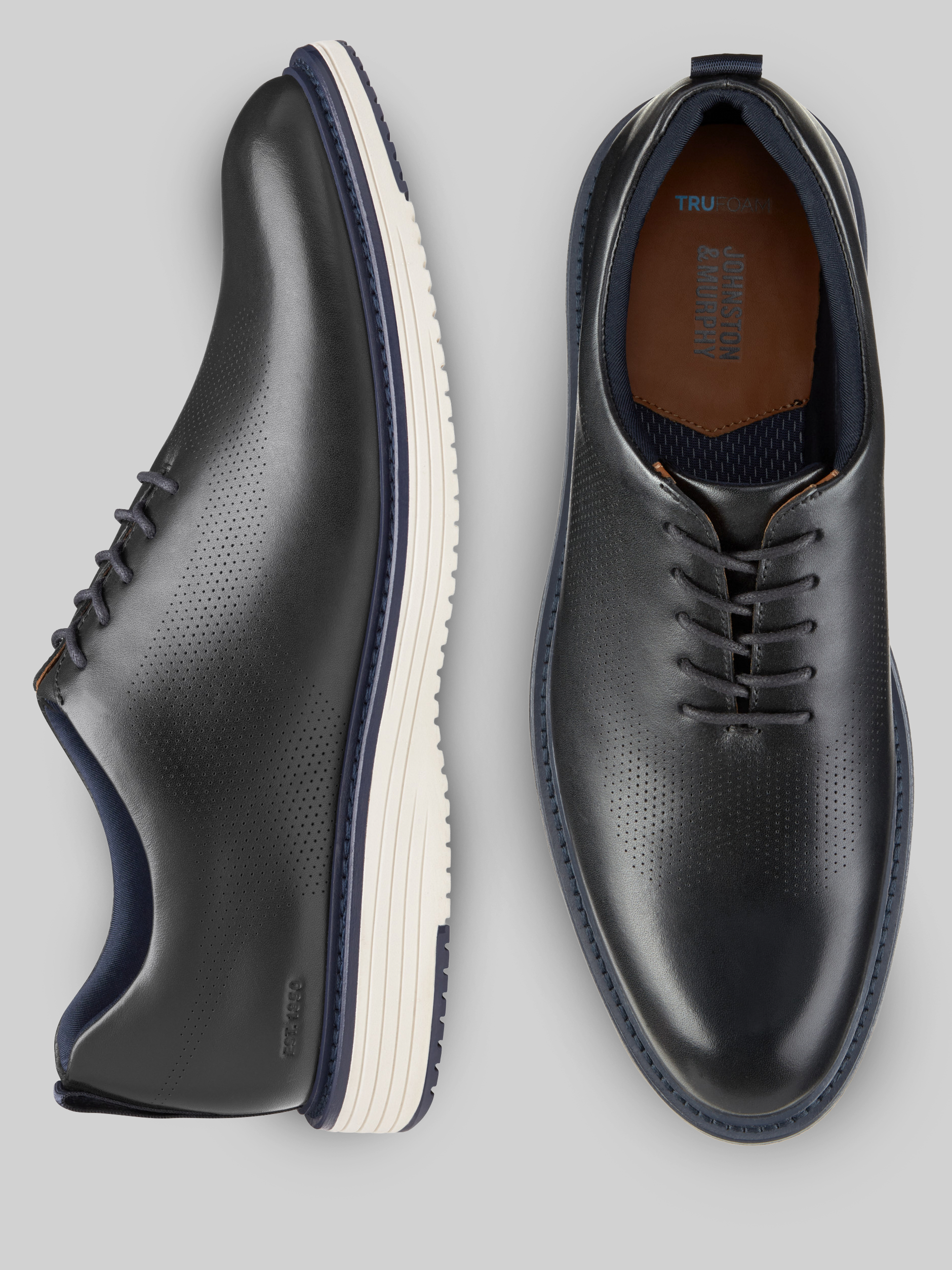 Upton One-Piece Perfed Plain Toe Oxfords