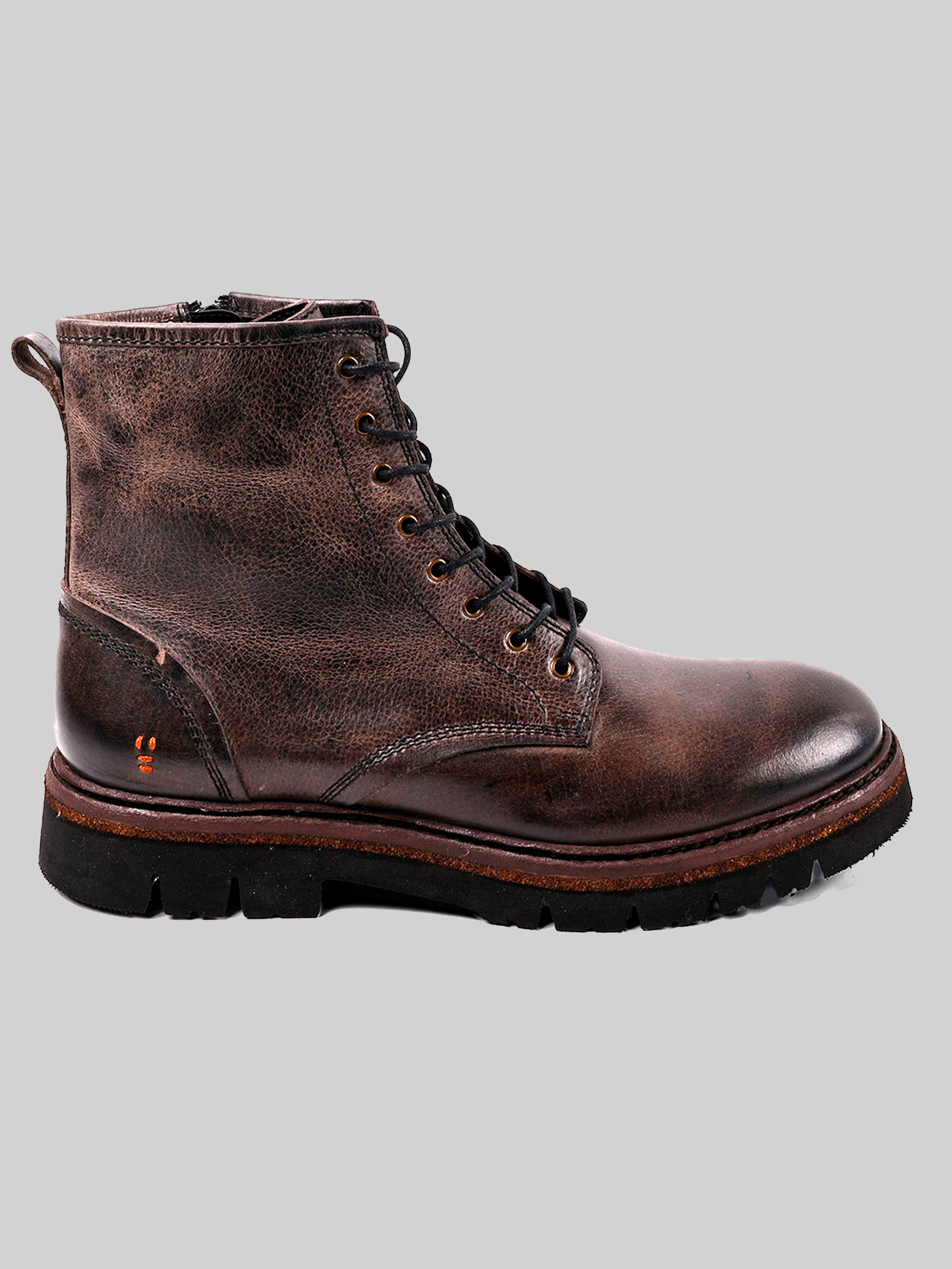 Duty Plain Toe Boots